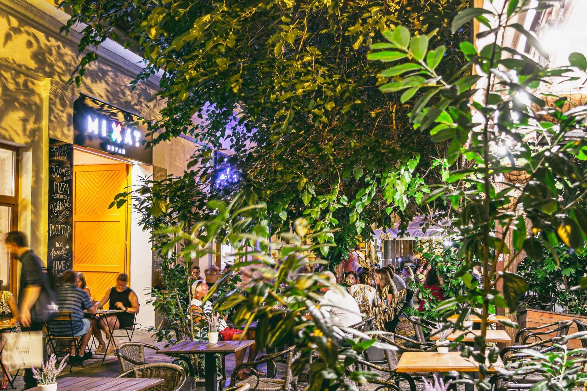 Marone Circles Comfortable For 4 With Parking Appartamento *
