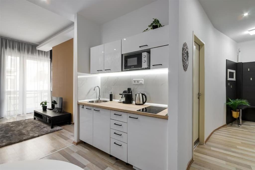 Apartment Madach Luxory *