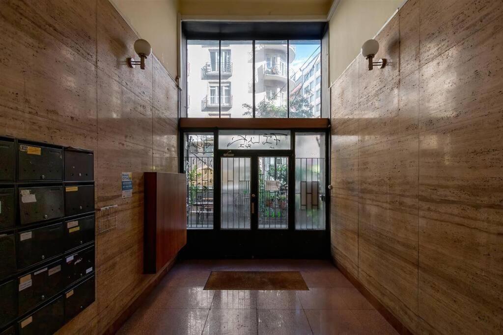 Madach Luxory Apartment *