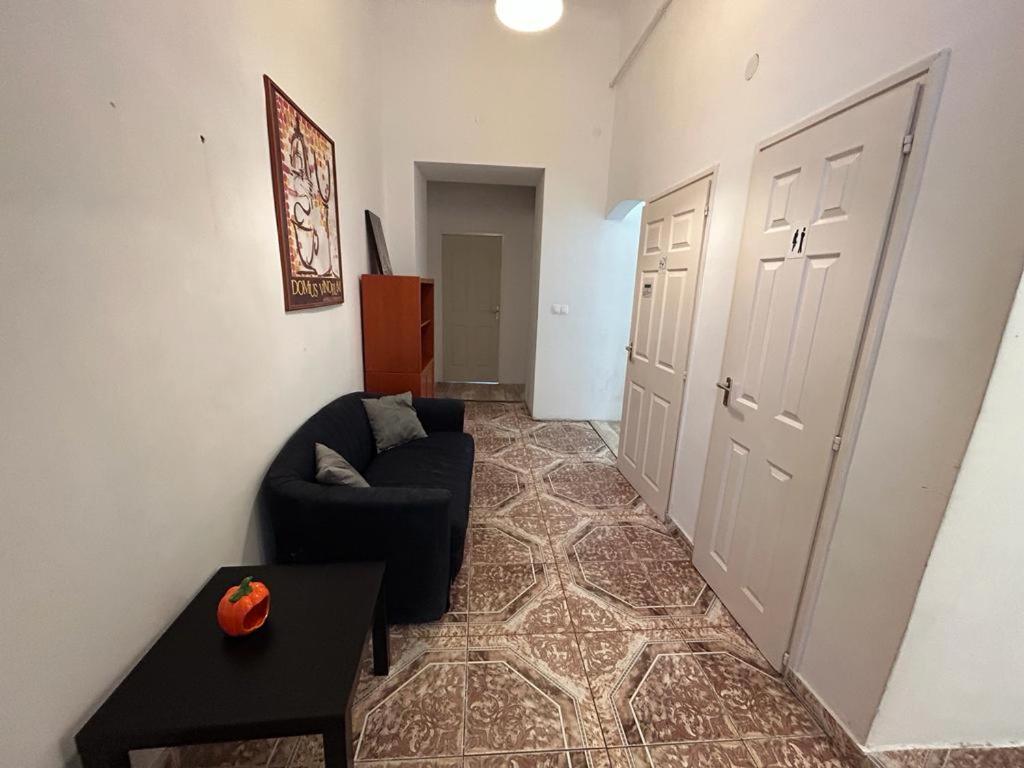 The 5-bedroom Downtown *