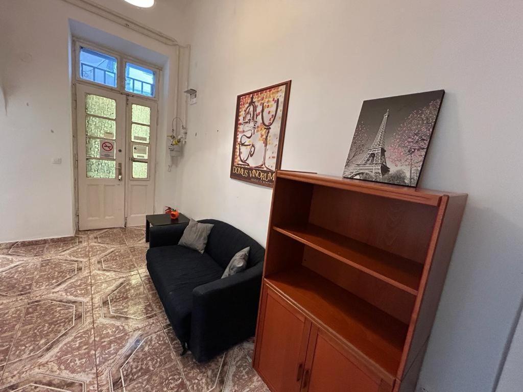 The 5-bedroom Downtown * Boedapest