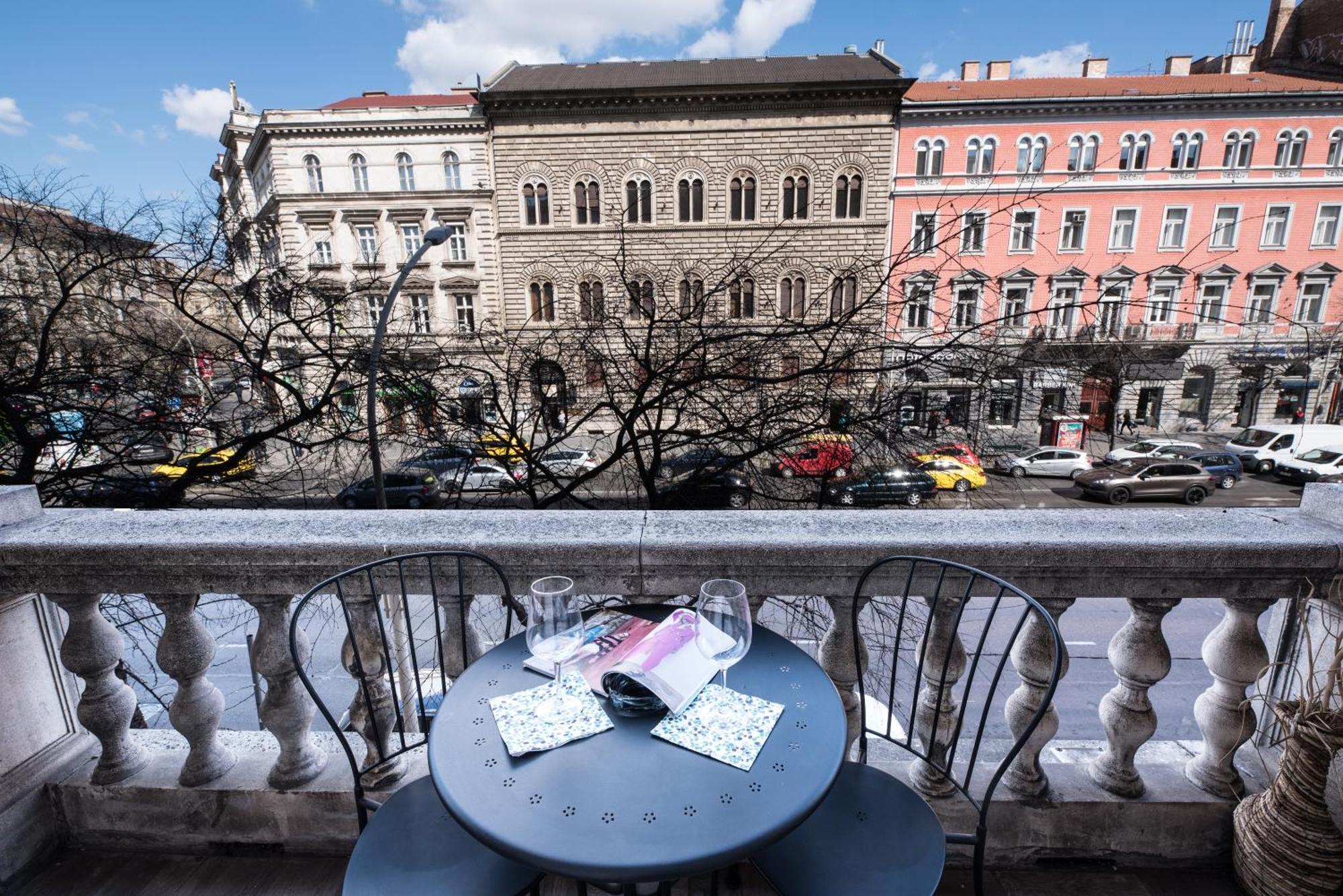 Easy Flat Oktogon Budapest