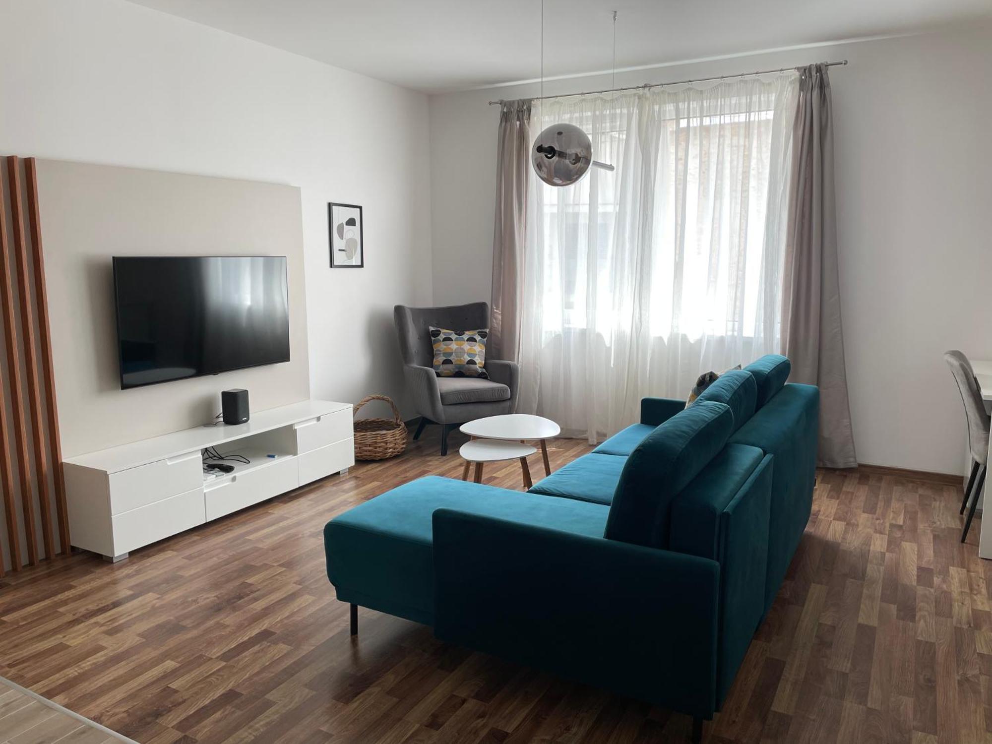 Appartement Erkel 18 *