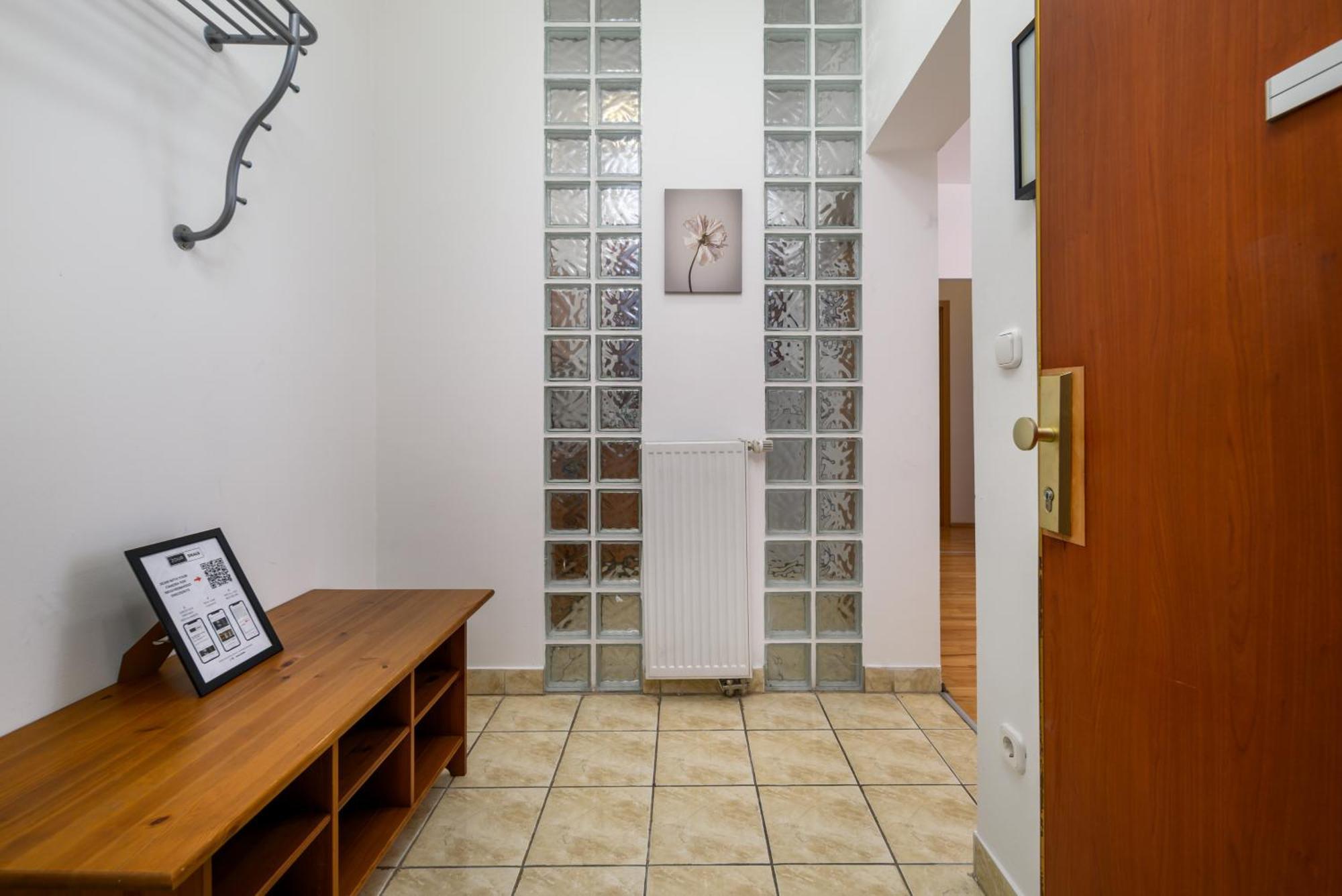 Apartment Basilica In Heart Of