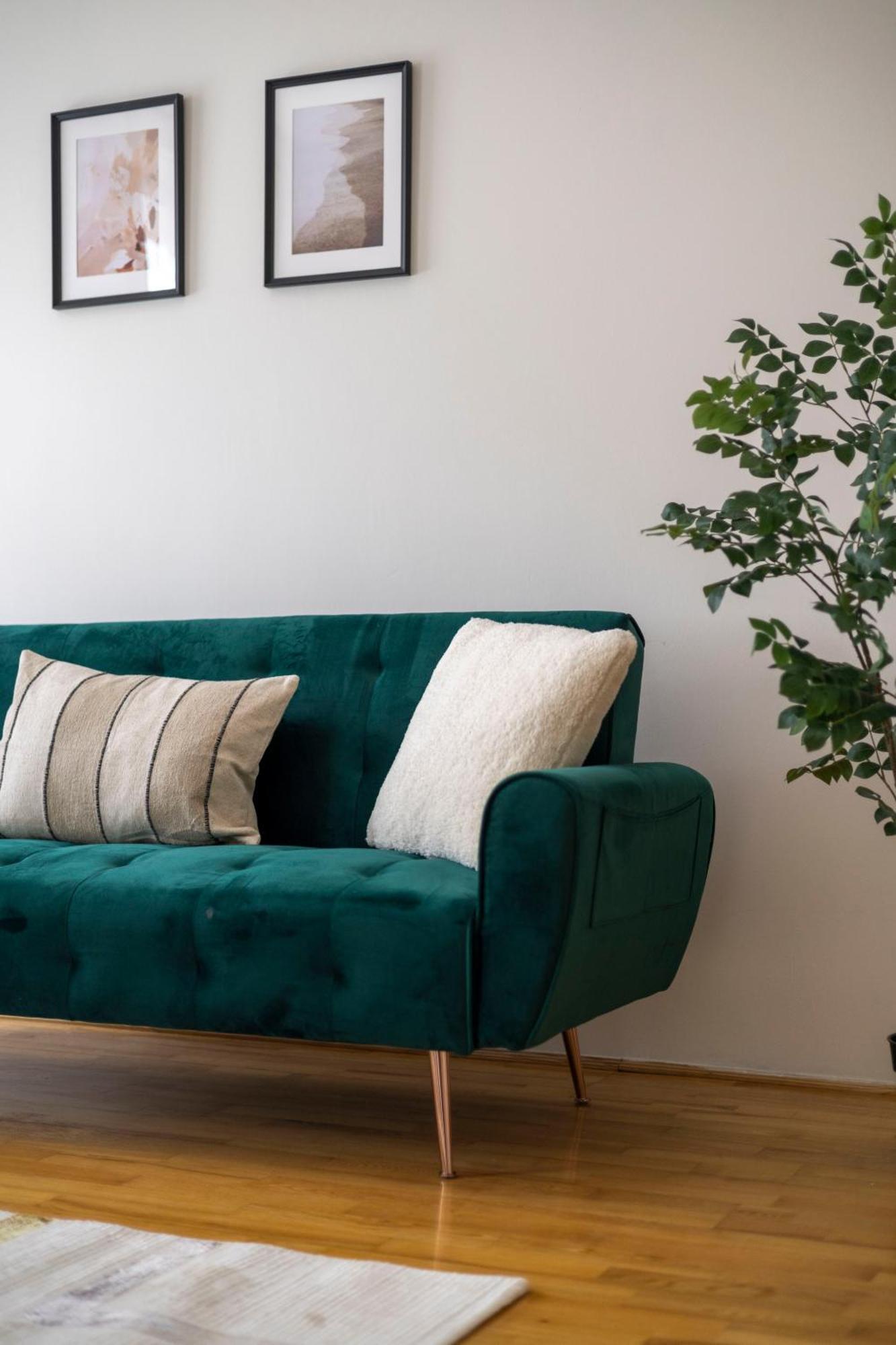 Stylish & Cozy Center By Prestige Homes Appartement