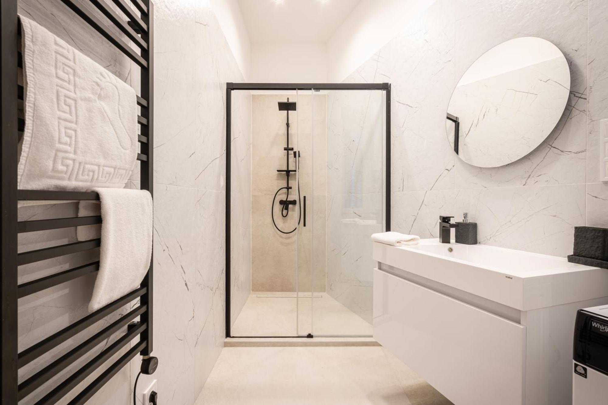 Crystal Cove 2-bdr Apartmán Budapest