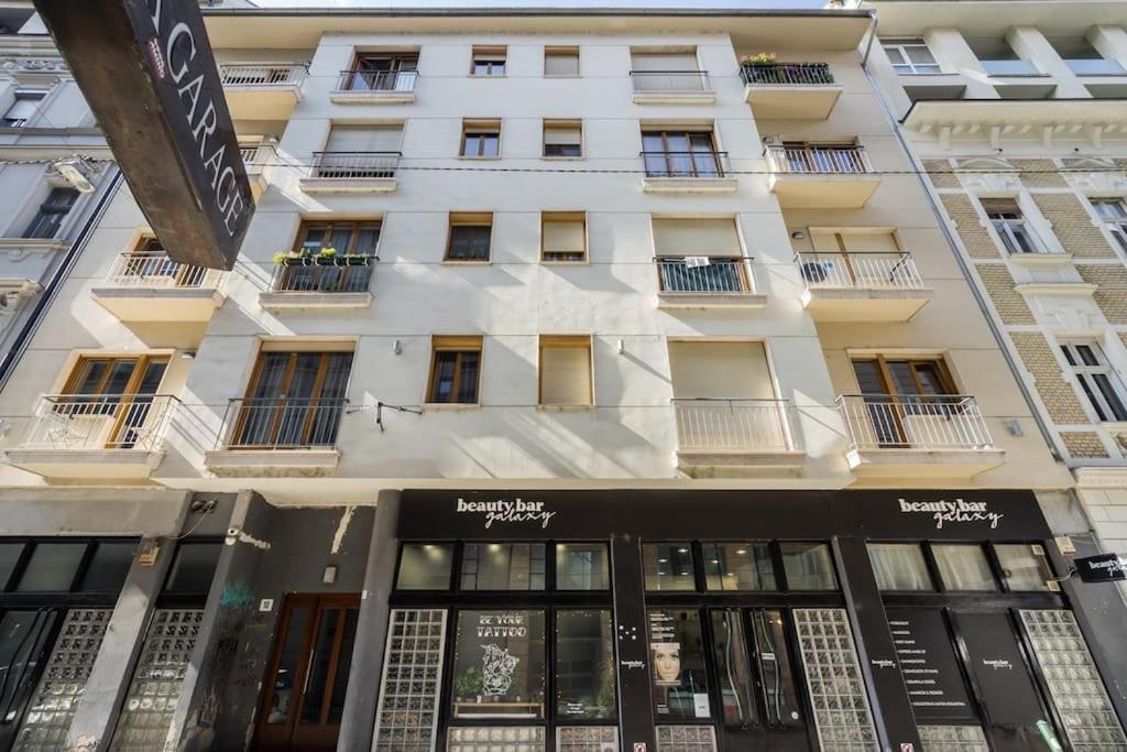 Appartamento Modern And Minimalist In Downtown *
