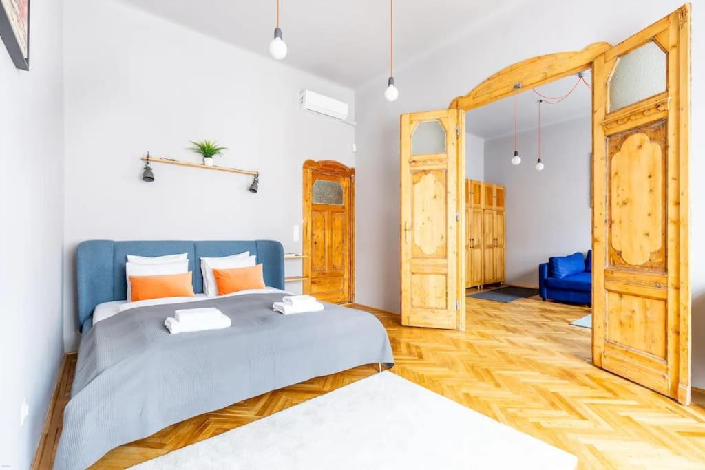 Elegant And Modern In The Centre Apartmán