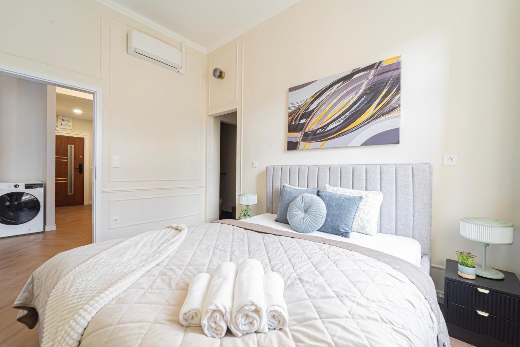 Luxurious Prestige On The St Stephen Road Budapest