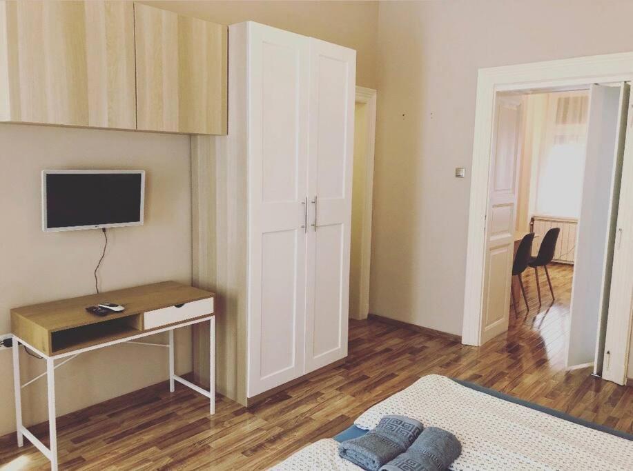 Fancy Cozy 2 Bdr Downtown Budapeszt
