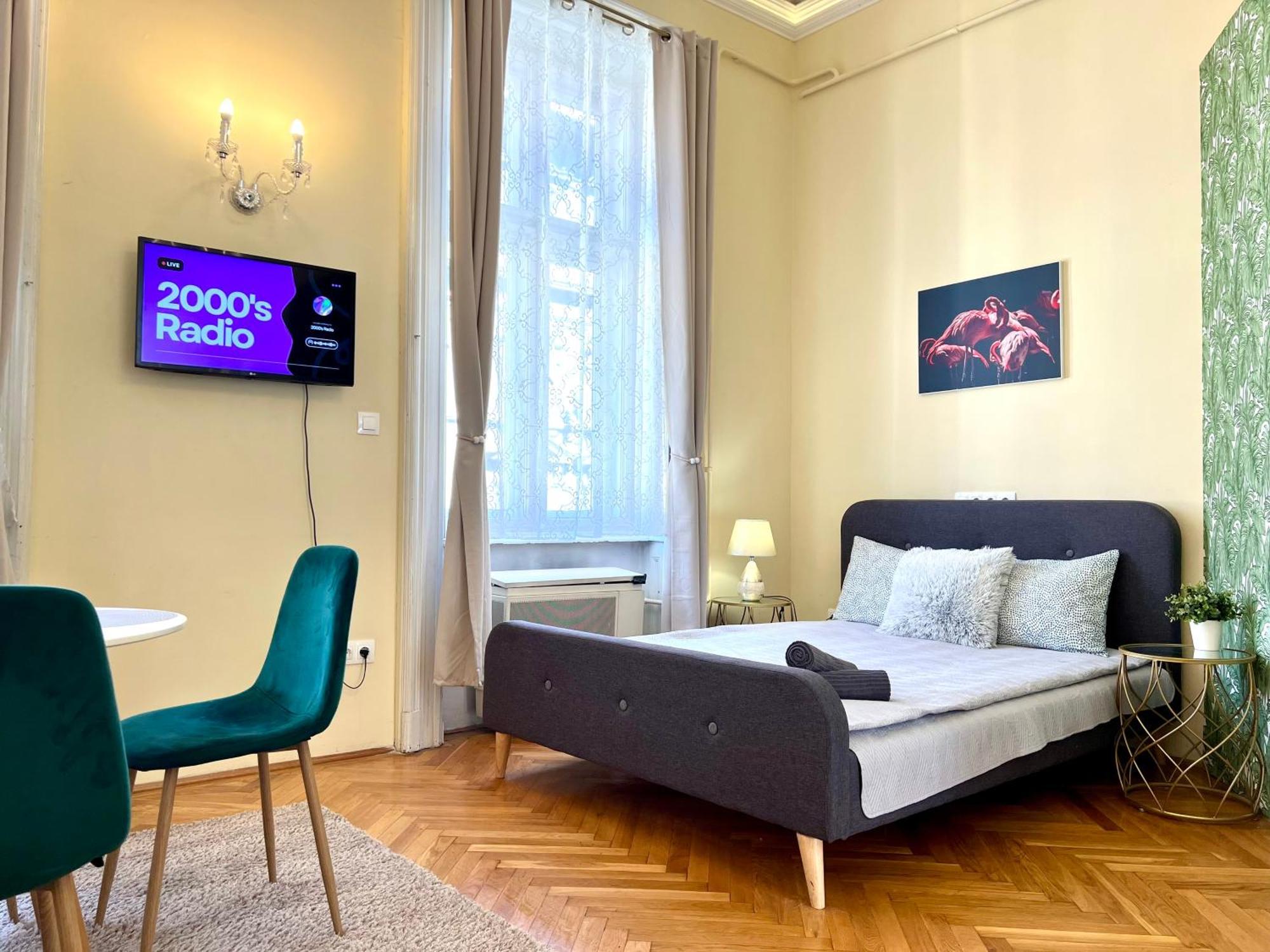 N38 By Small Apartment Budapest