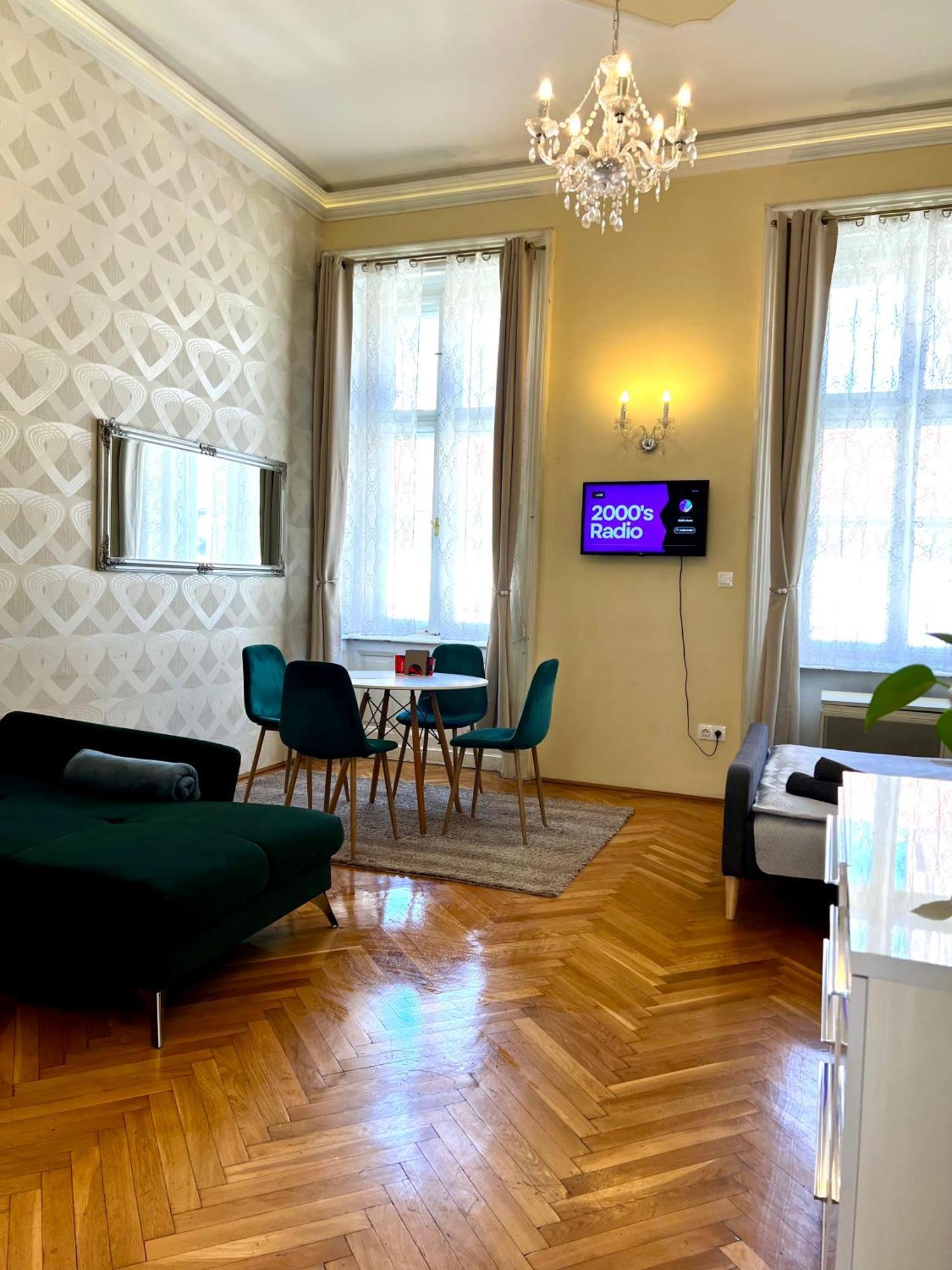 N38 By Small * Budapest
