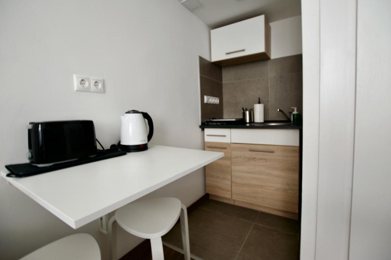 Standard By Hi5- Bajcsy 63 Budapest