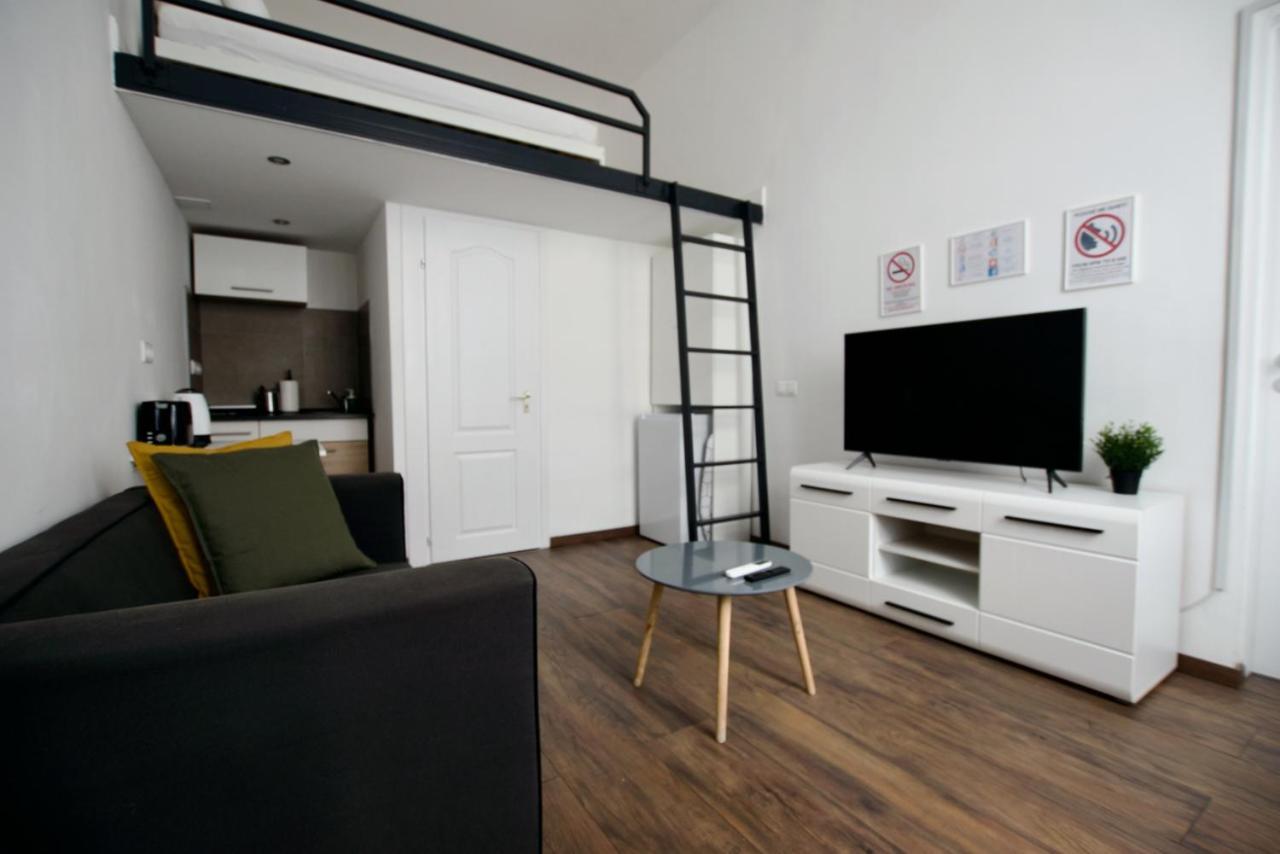 Standard By Hi5- Bajcsy 63 Appartamento *