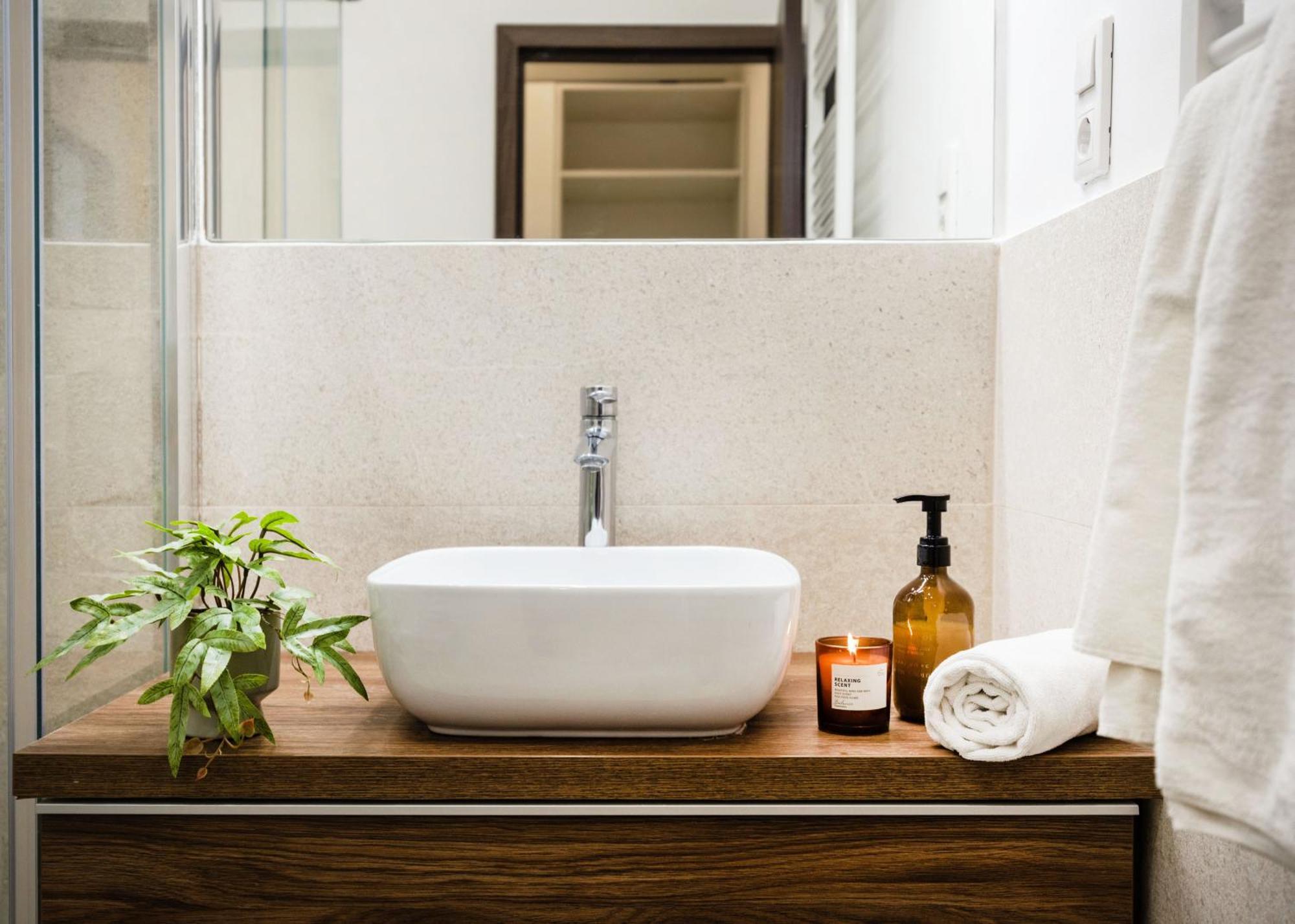 Discover Your Retreat-walk To Parliament Apartment Budapest