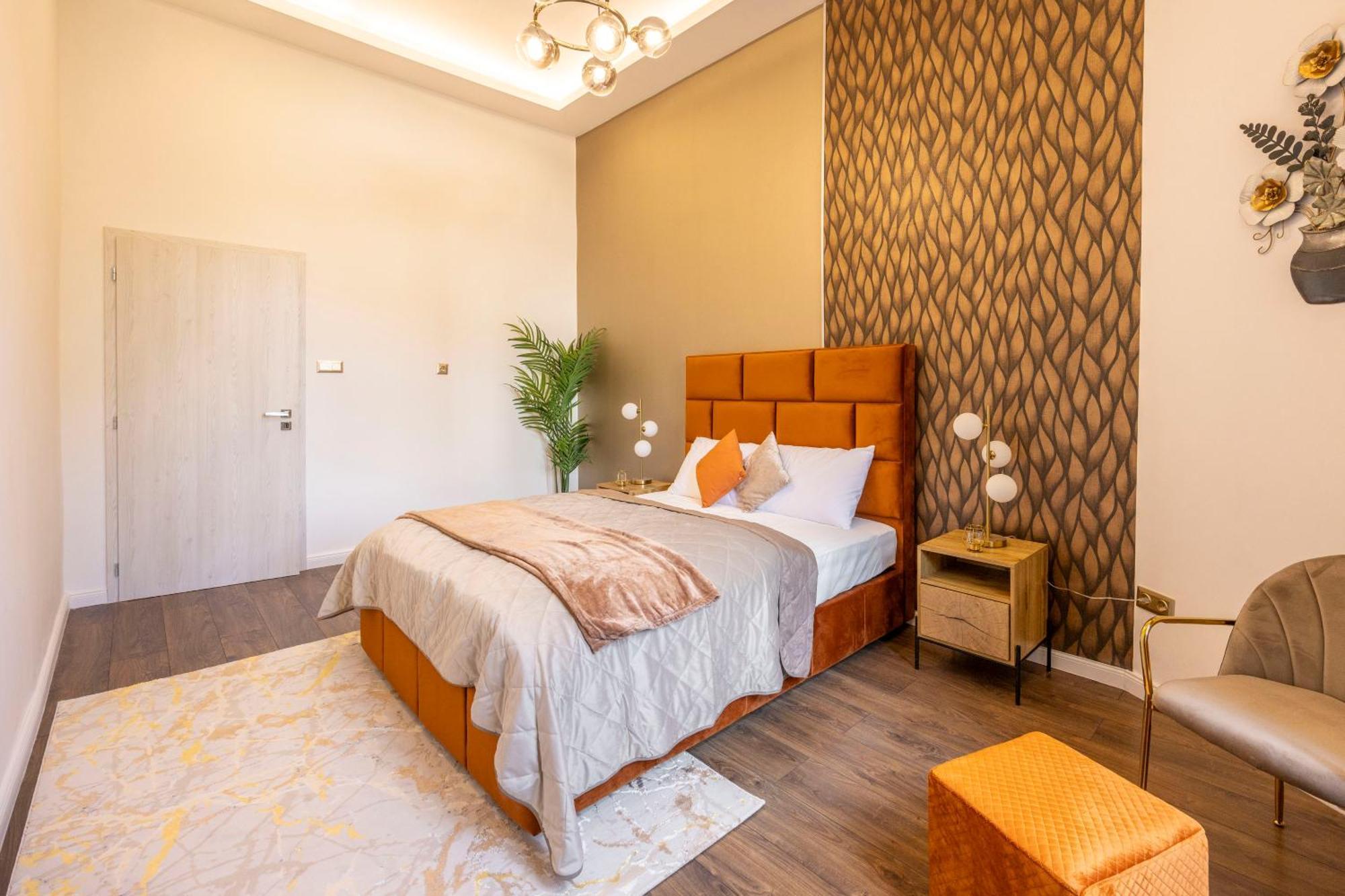 Exclusive Downtown Quentin By Prestige Homes *