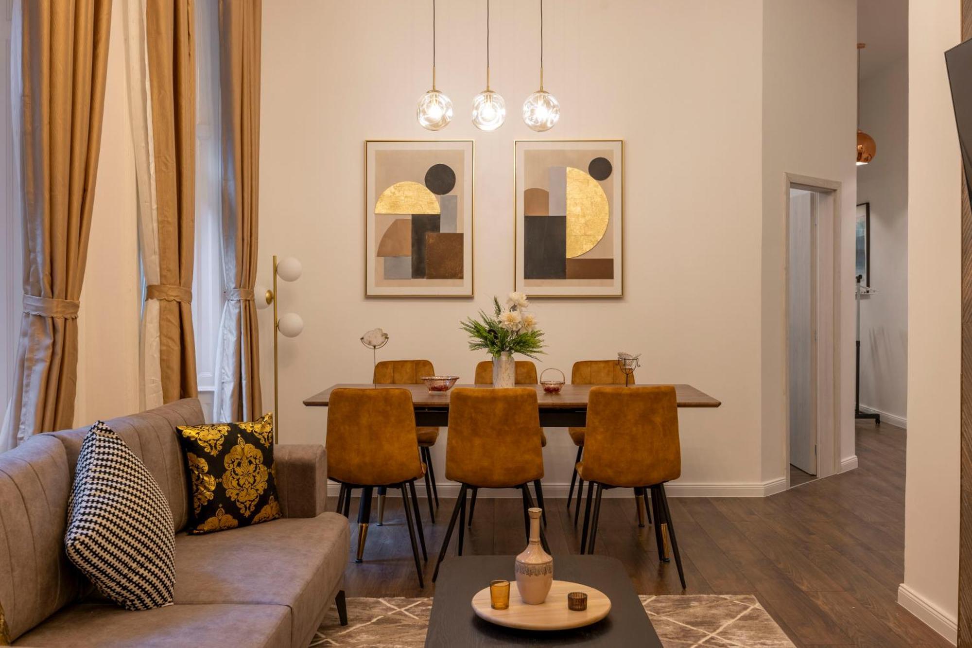 Exclusive Downtown Quentin By Prestige Homes Apartman Budapest