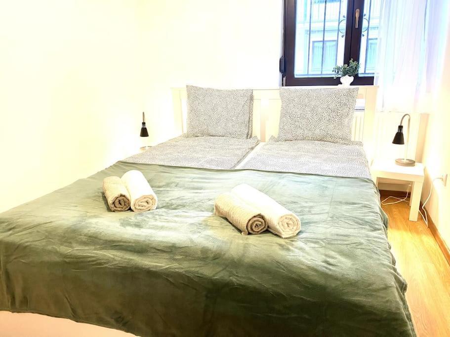 St King 3br Spacious *