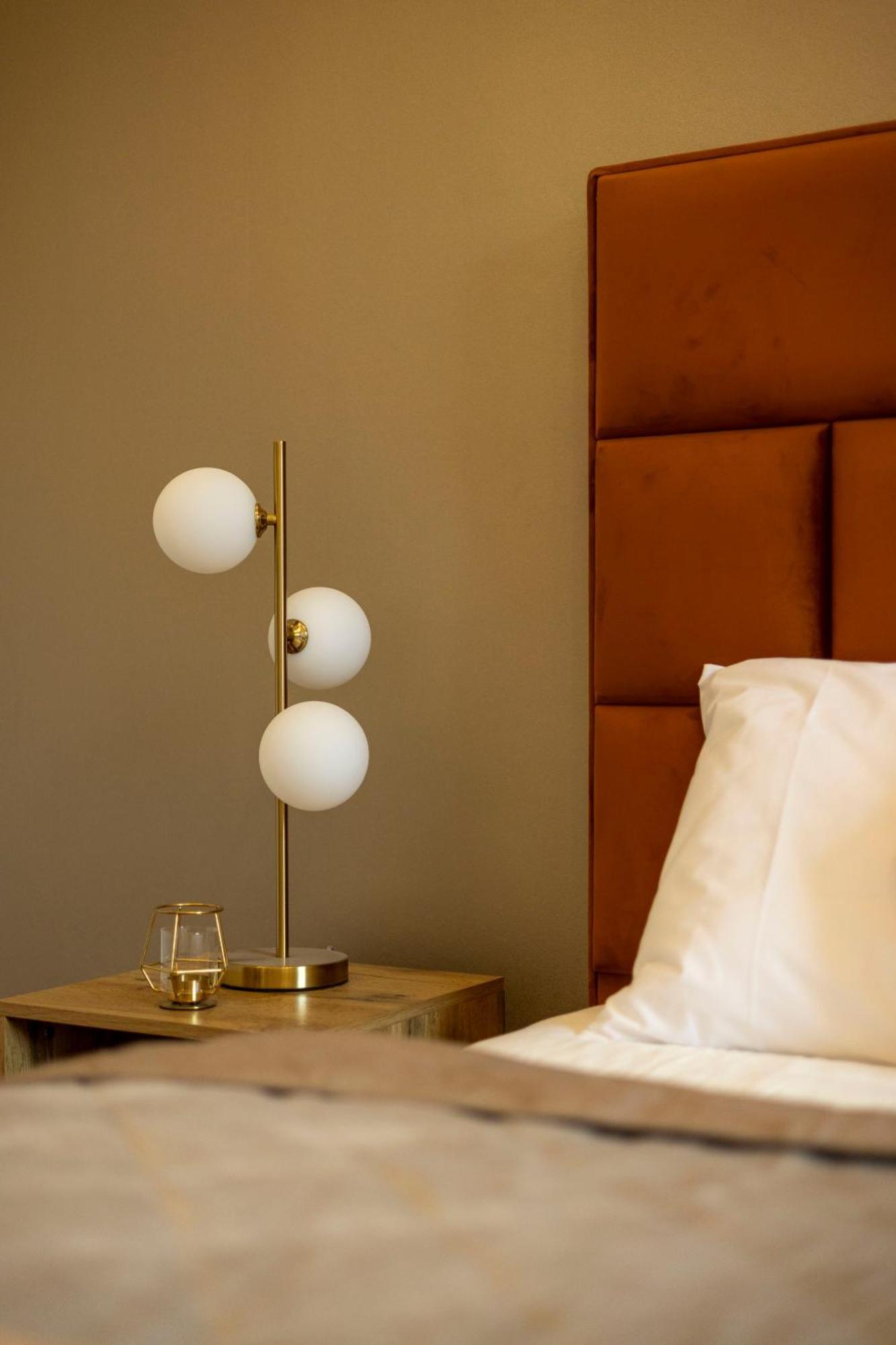 Exclusive Downtown Quentin By Prestige Homes * Budapest