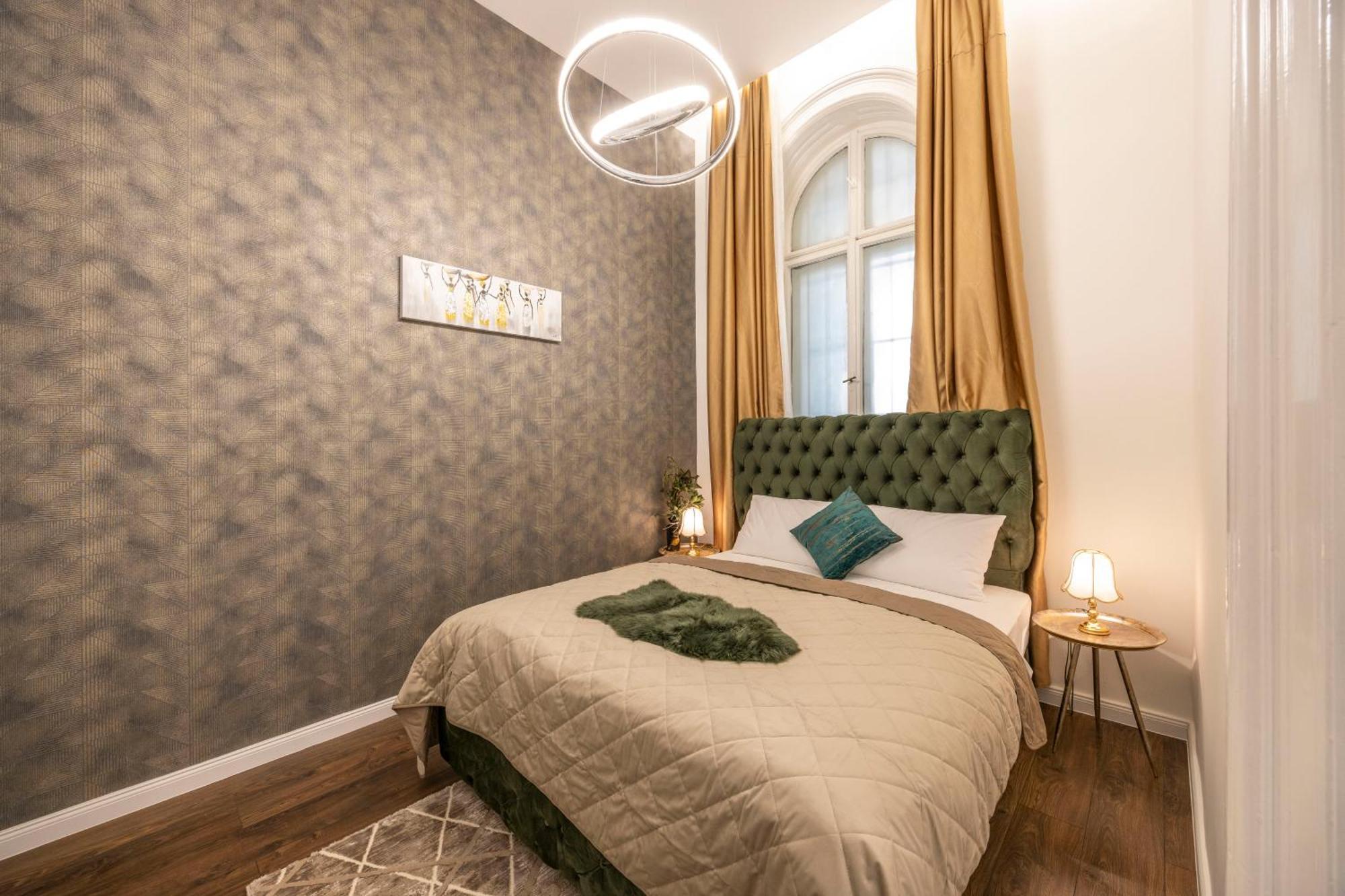 High-end Luxurious Quentin In The Heart Of Appartamento