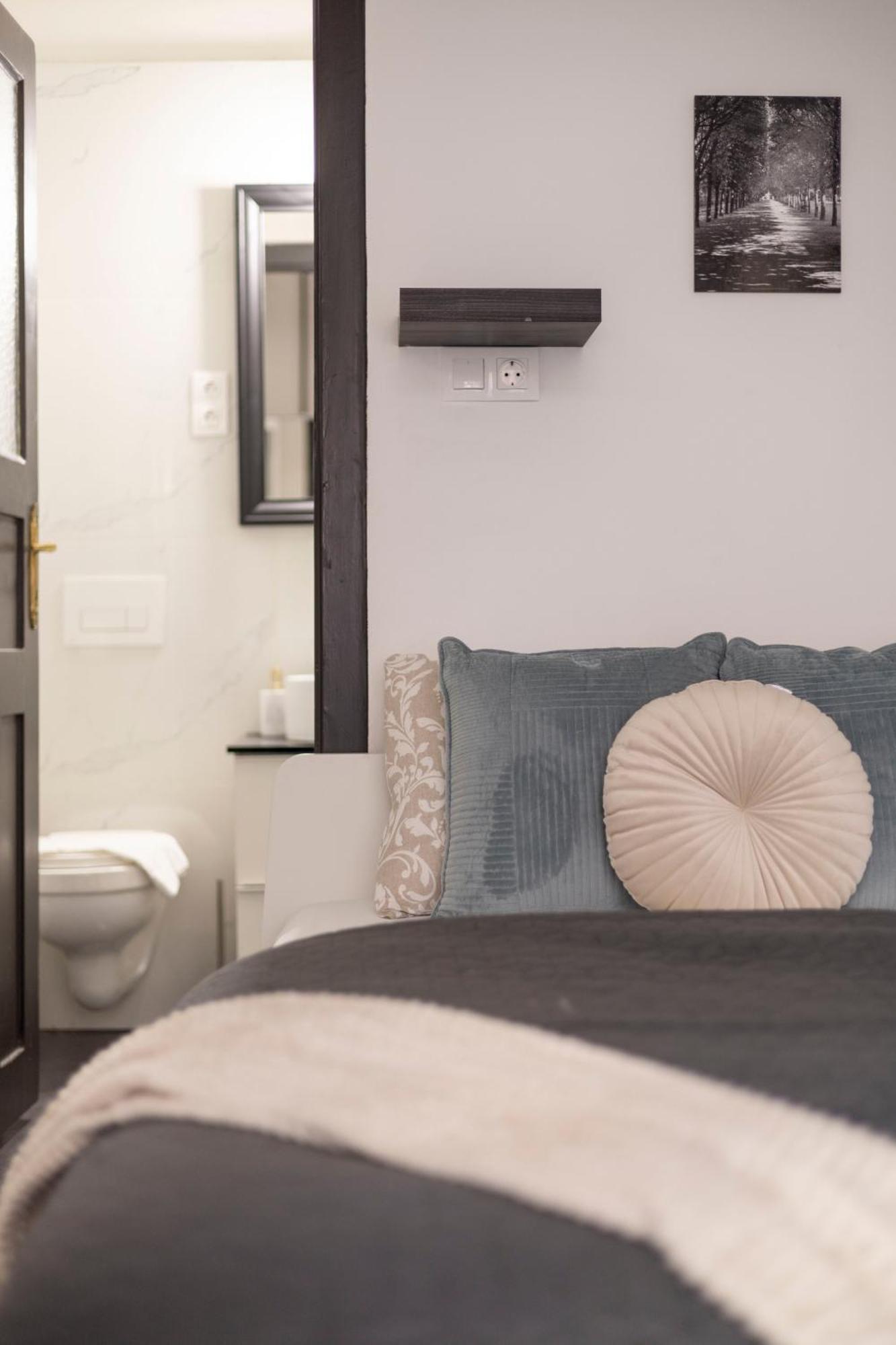 Bp Superior With 2bedrm, 2bathroom * Budapest