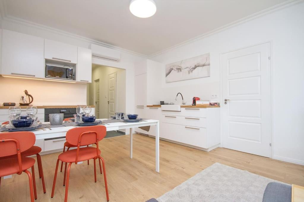 Marvany Deluxe Apartman On The Elit Buda Side By Newave Apartamento
