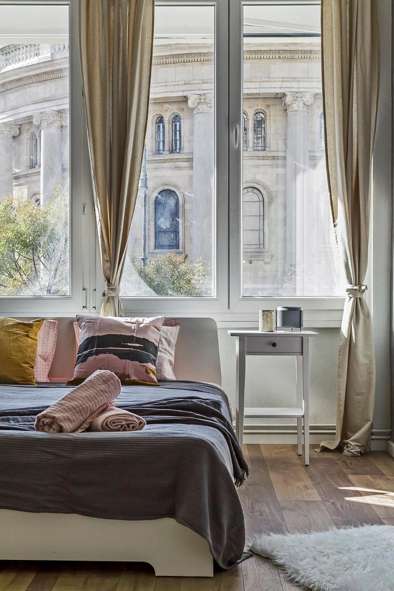 Appartamento Cozy 4 Bedroom Overlooking The Basilica *