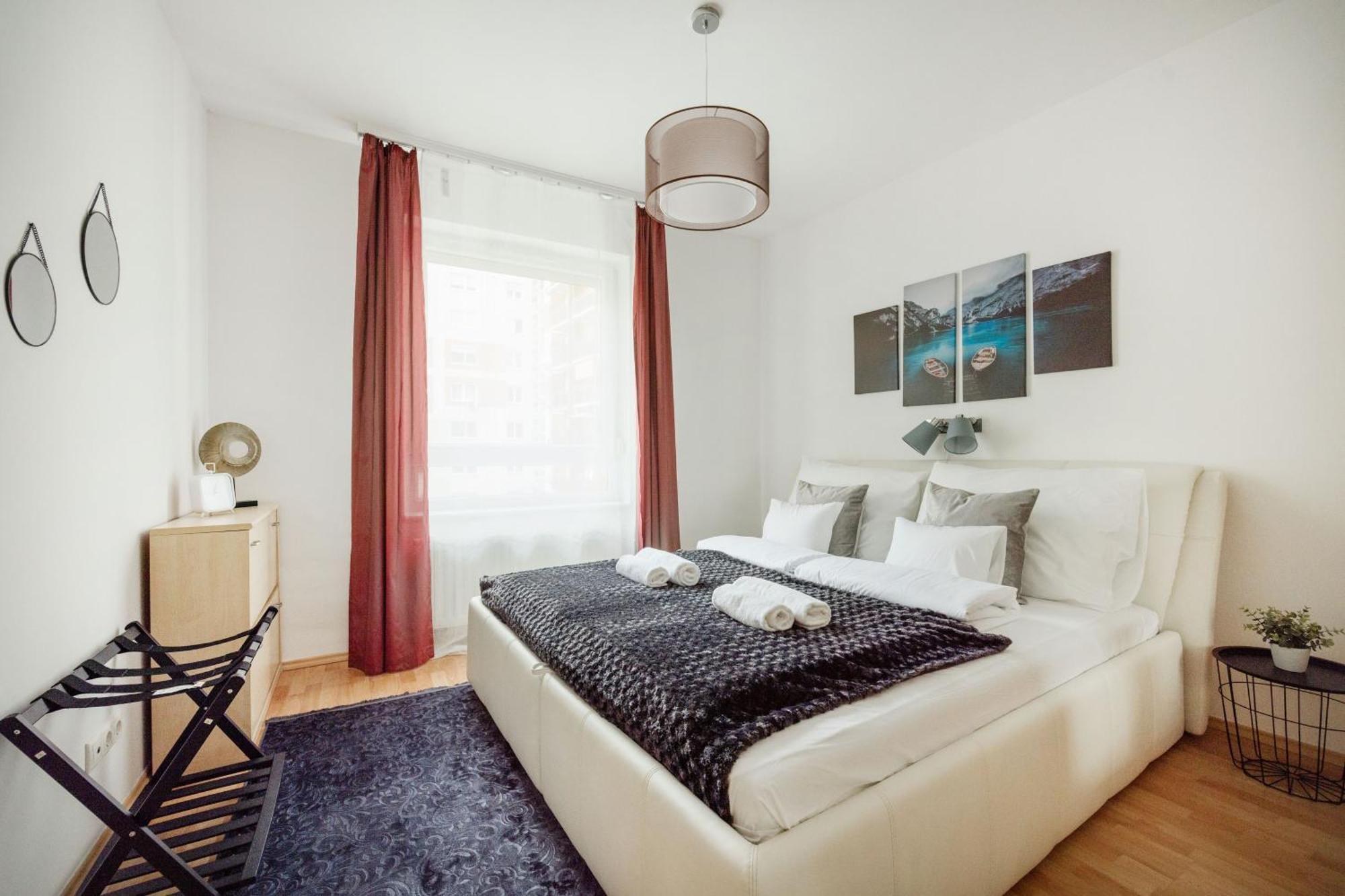 Modern Two-bedroom With Free Parking Apartamento