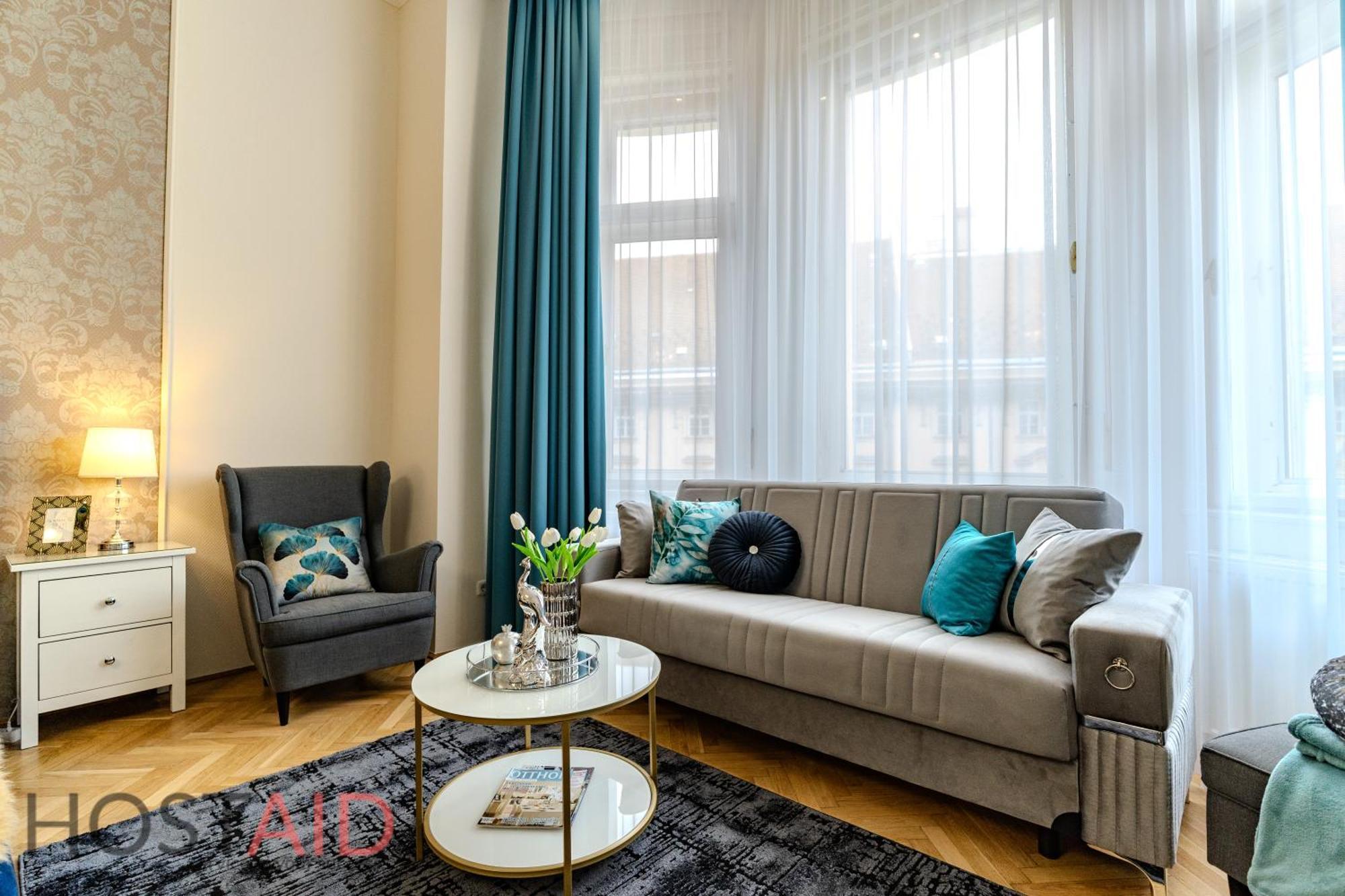 Apartment Blue Fountain Design - Hostaid Budapest