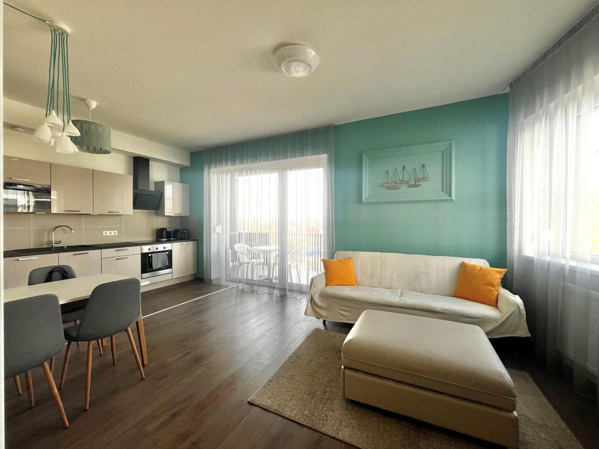 Buda Bay Apartment *