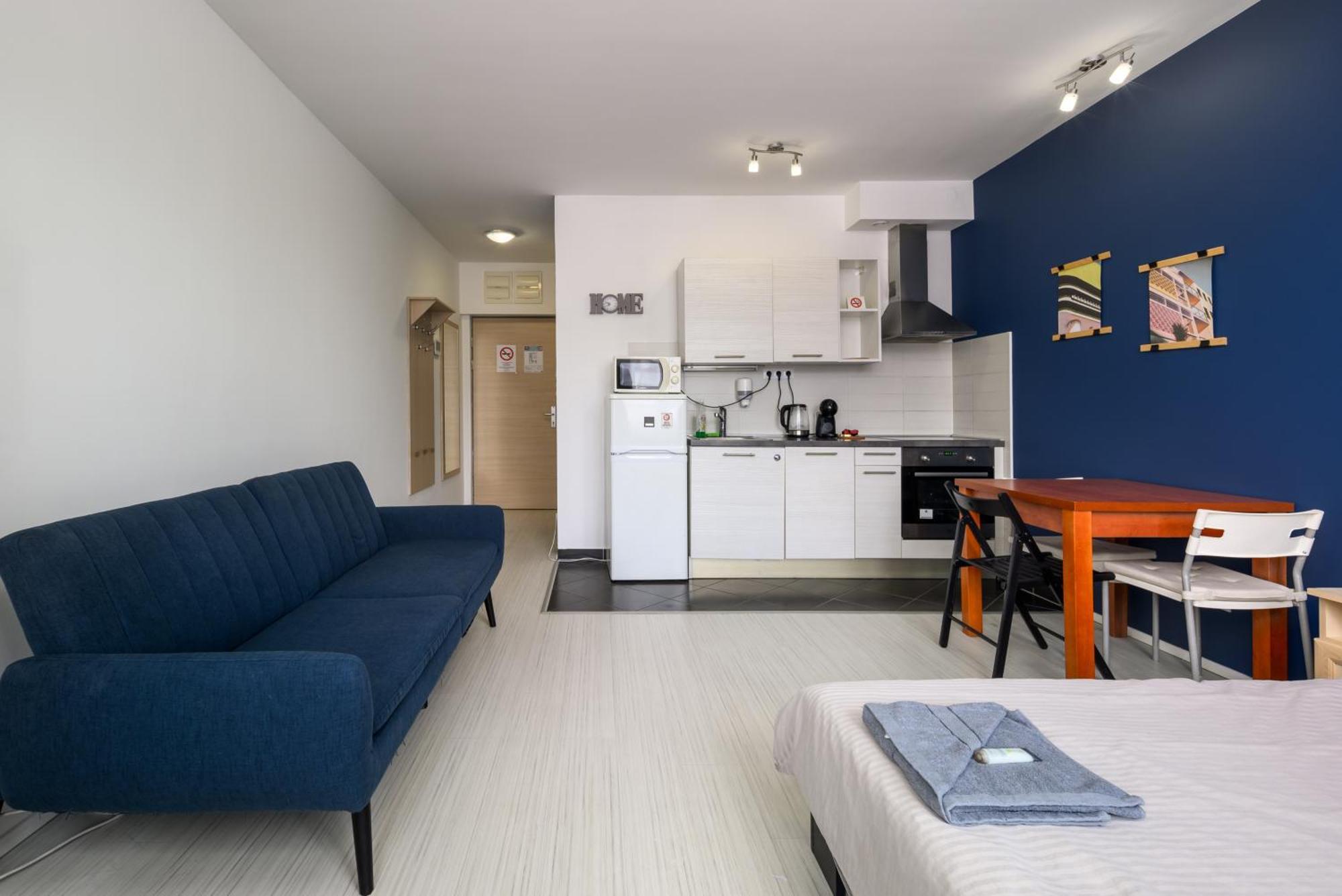 Sun Residential Suite-free Parking Garage Same Building