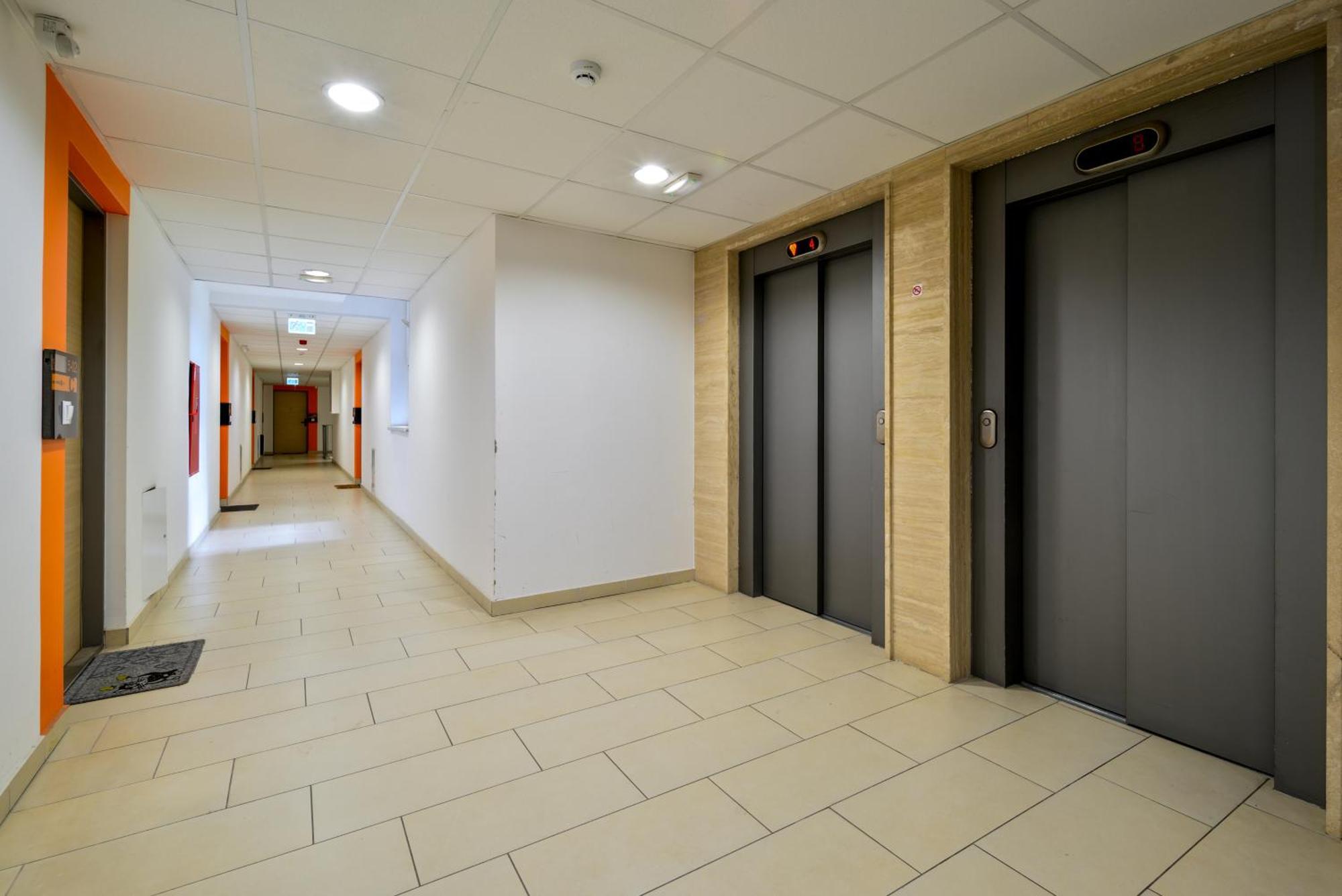 Sun Residential Suite-free Parking Garage Same Building
