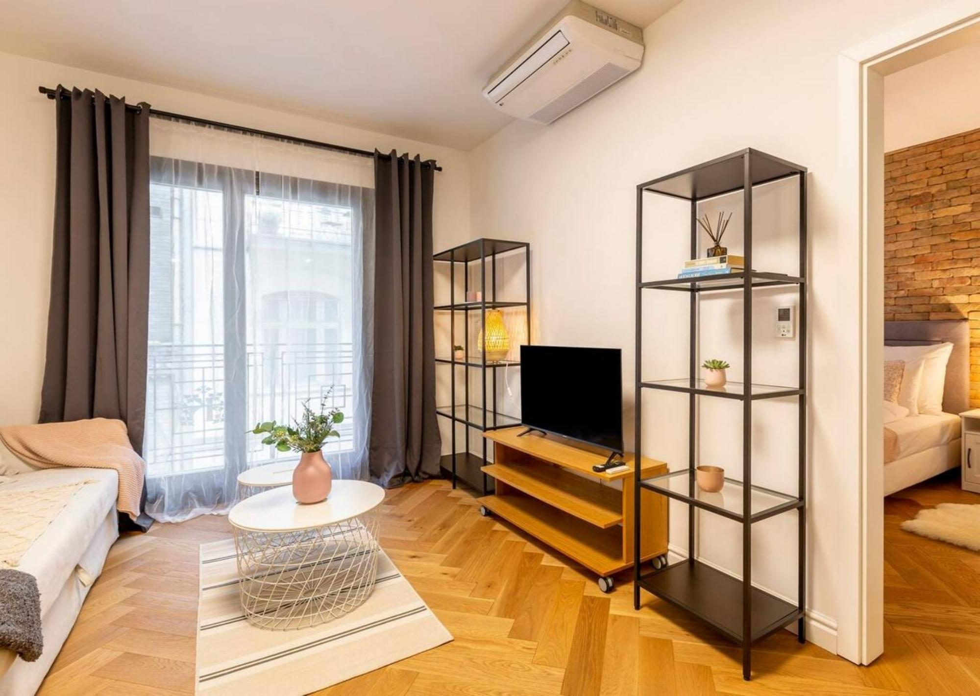 Apartamento Romantic At Center With Garage And Rooftop Pool
