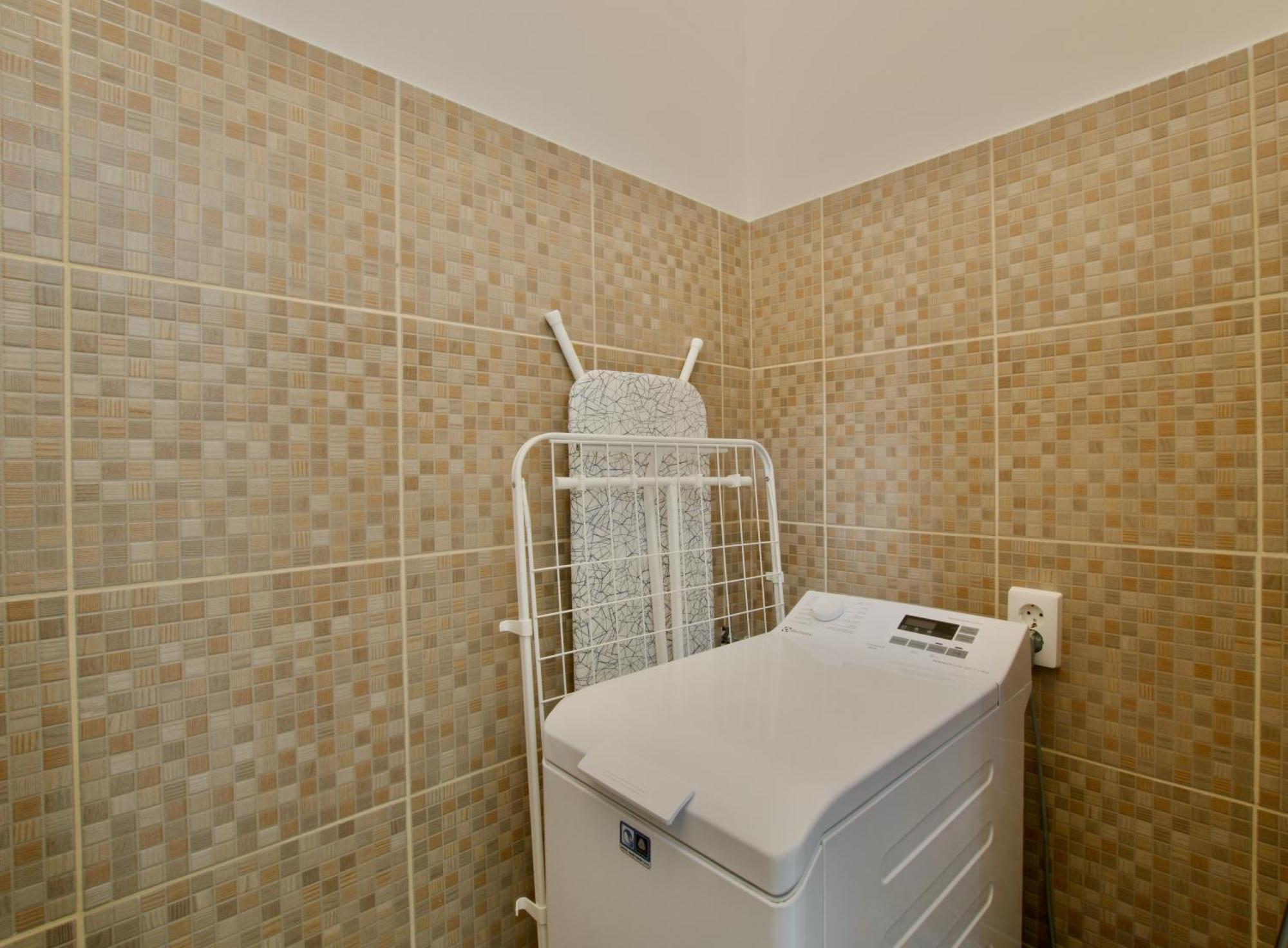 Premium By Hi5-ditroi * Budapest