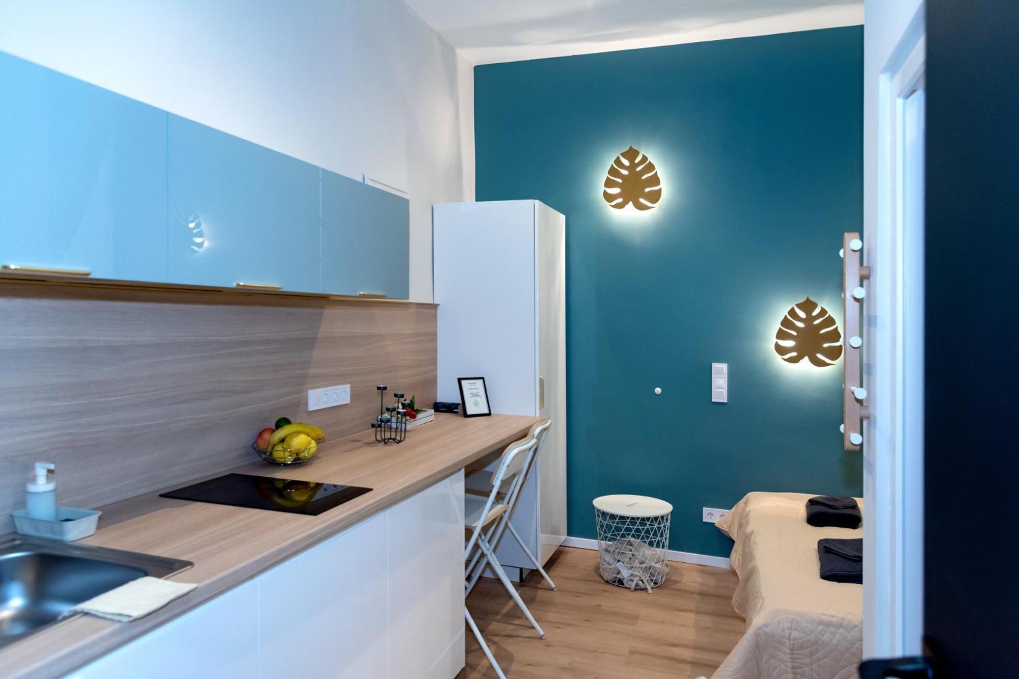 Monstera Budapest