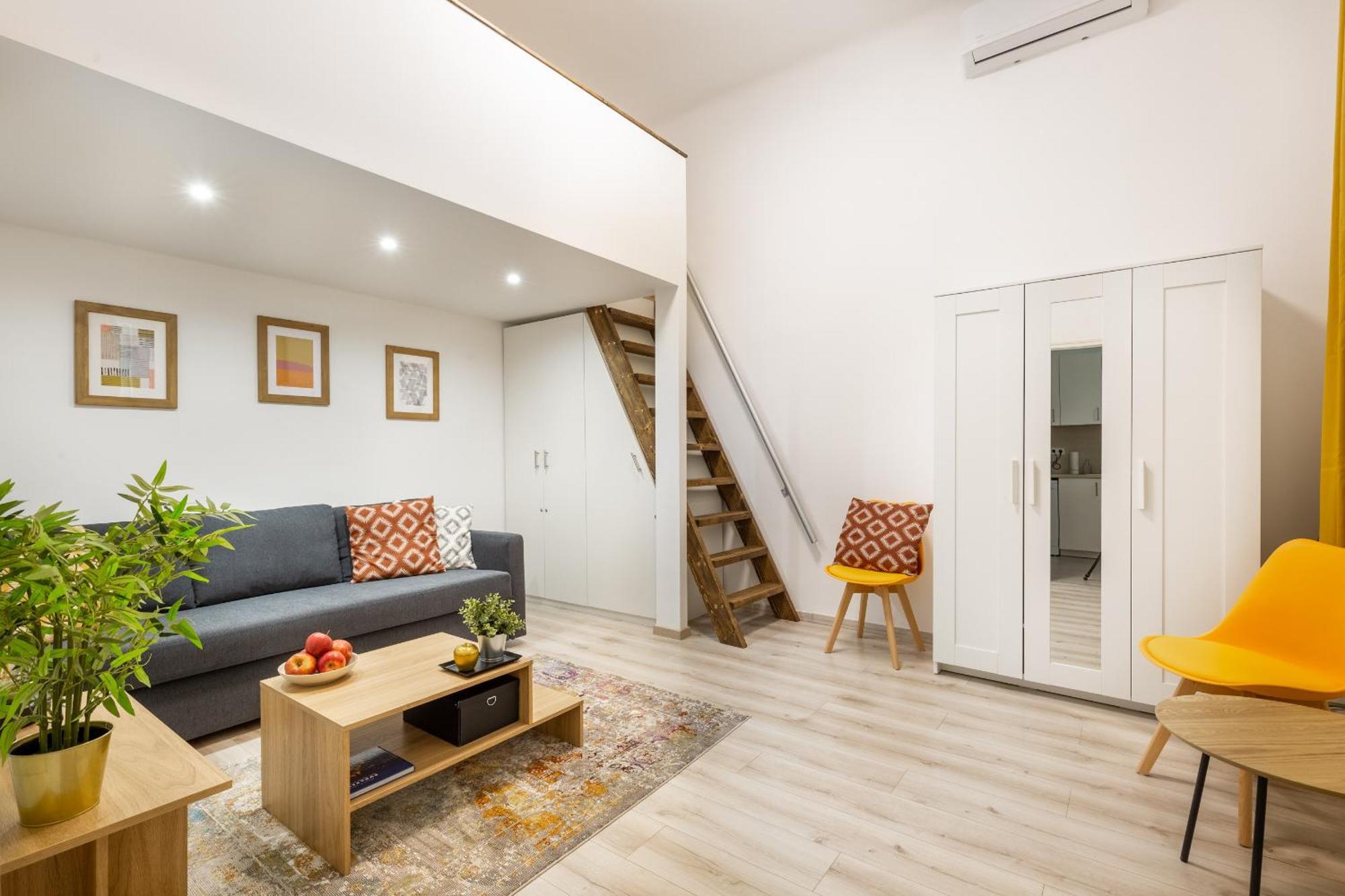Apartment Cosy By Stn Budapest
