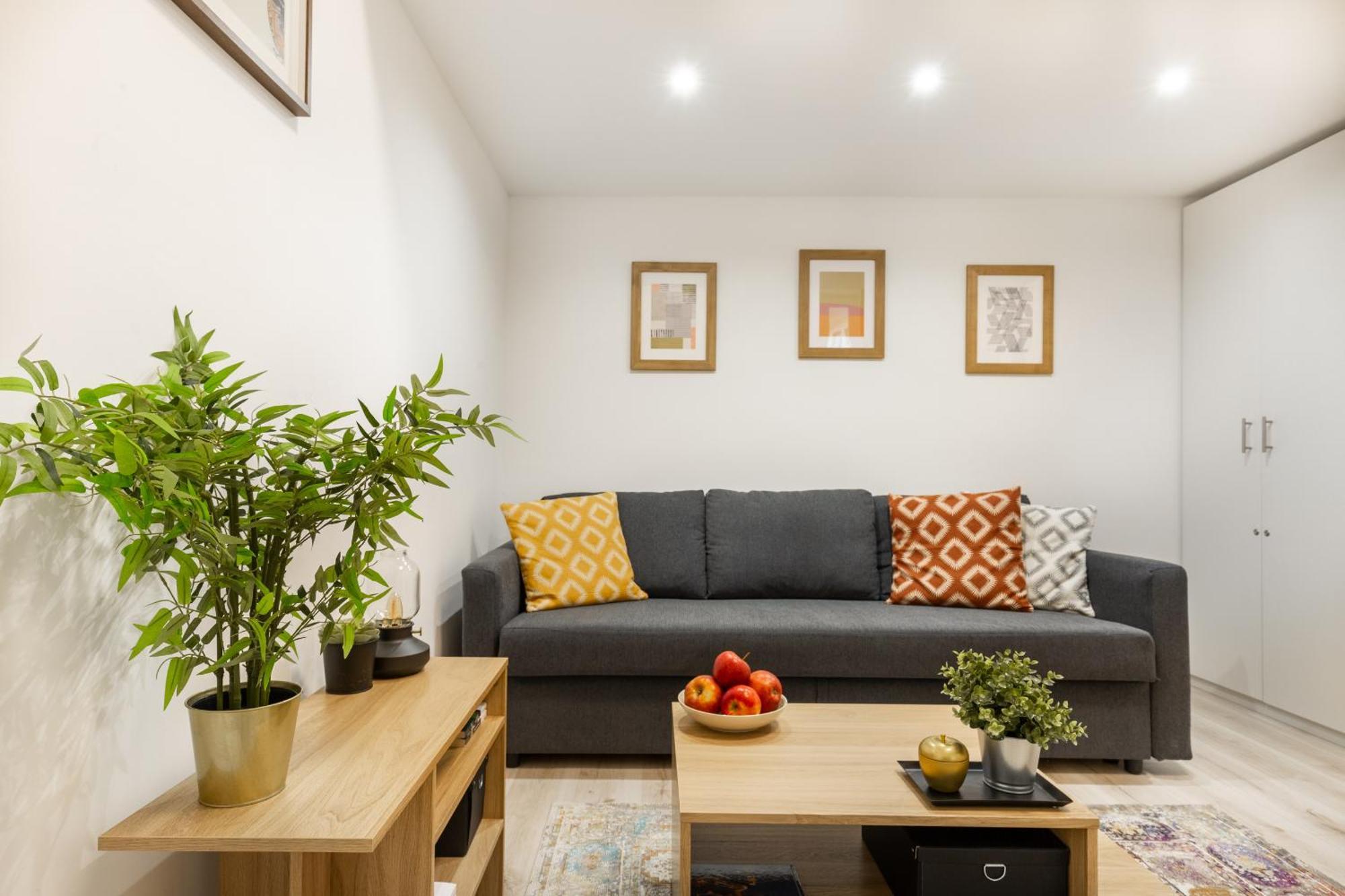 Apartment Cosy By Stn