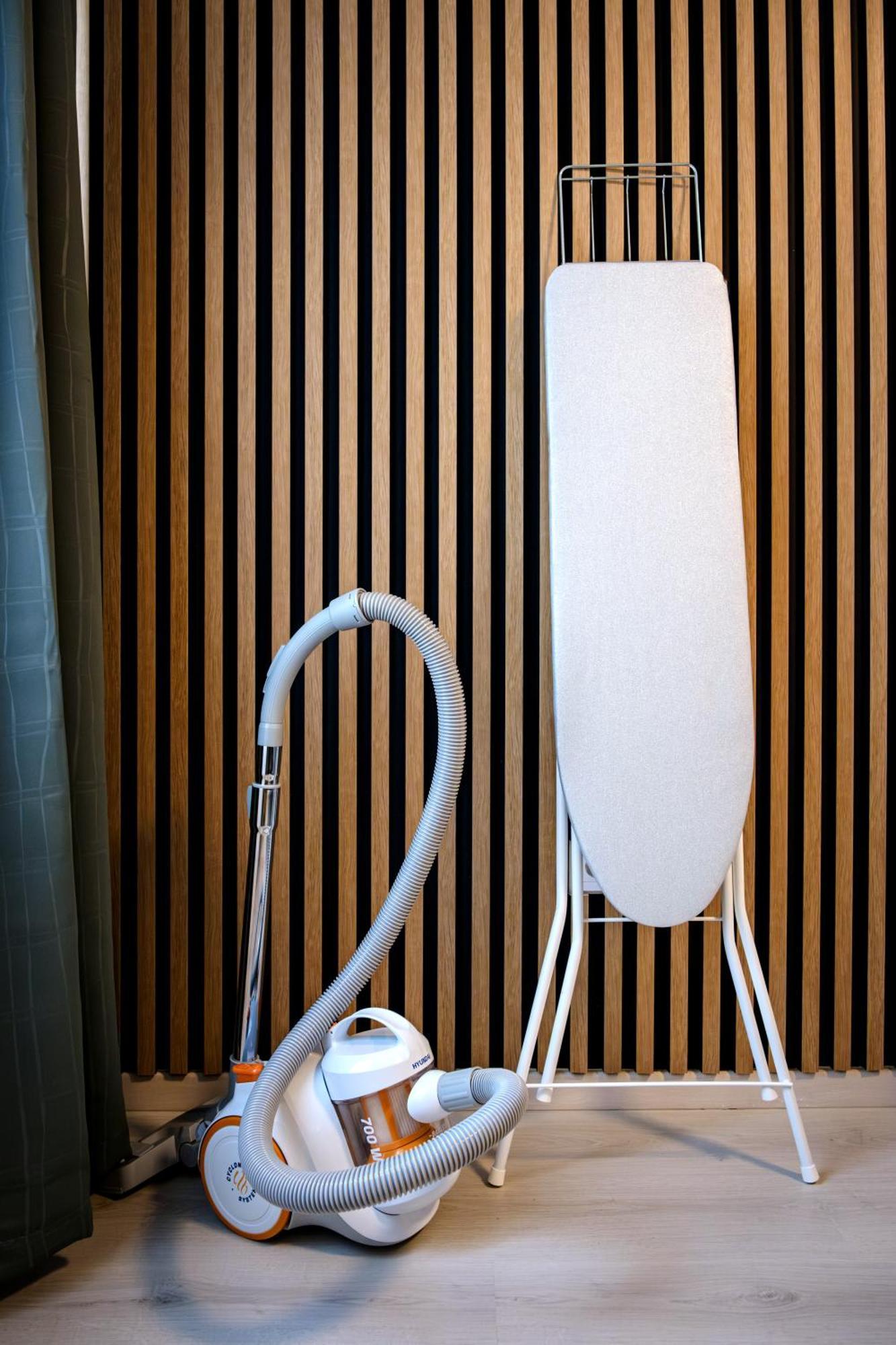 Design Near Park With Free Parking Apartmán *
