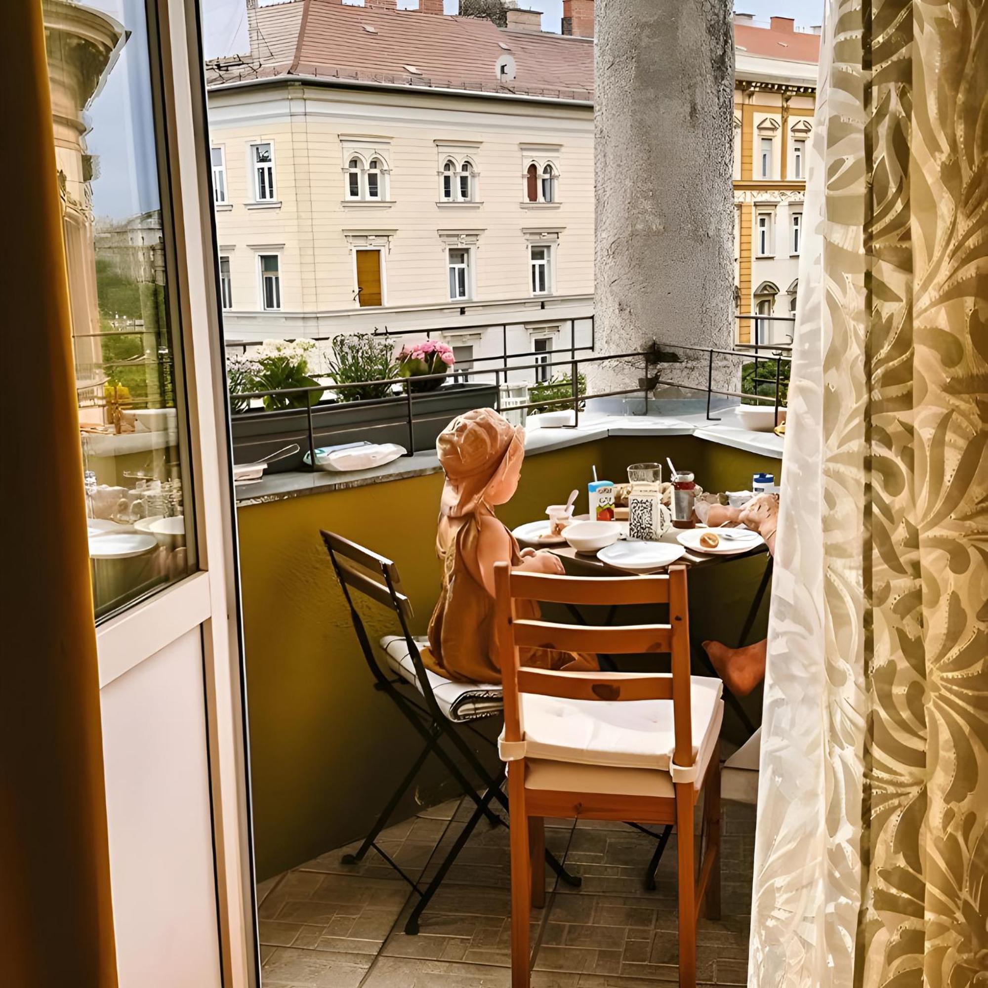 Saffron Center Panoramic Balcony Lejlighed Budapest