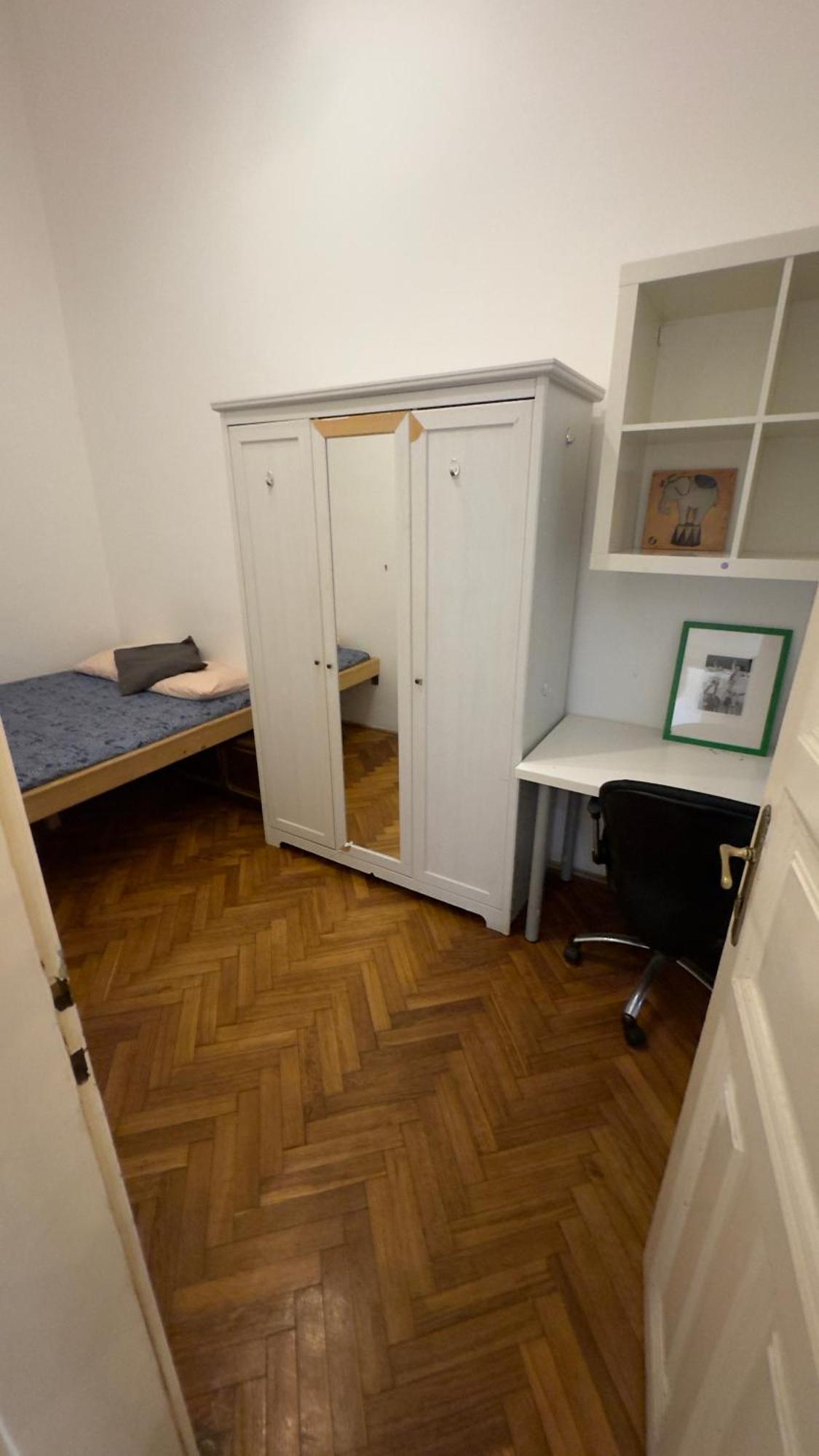 Holiday Apartment *
