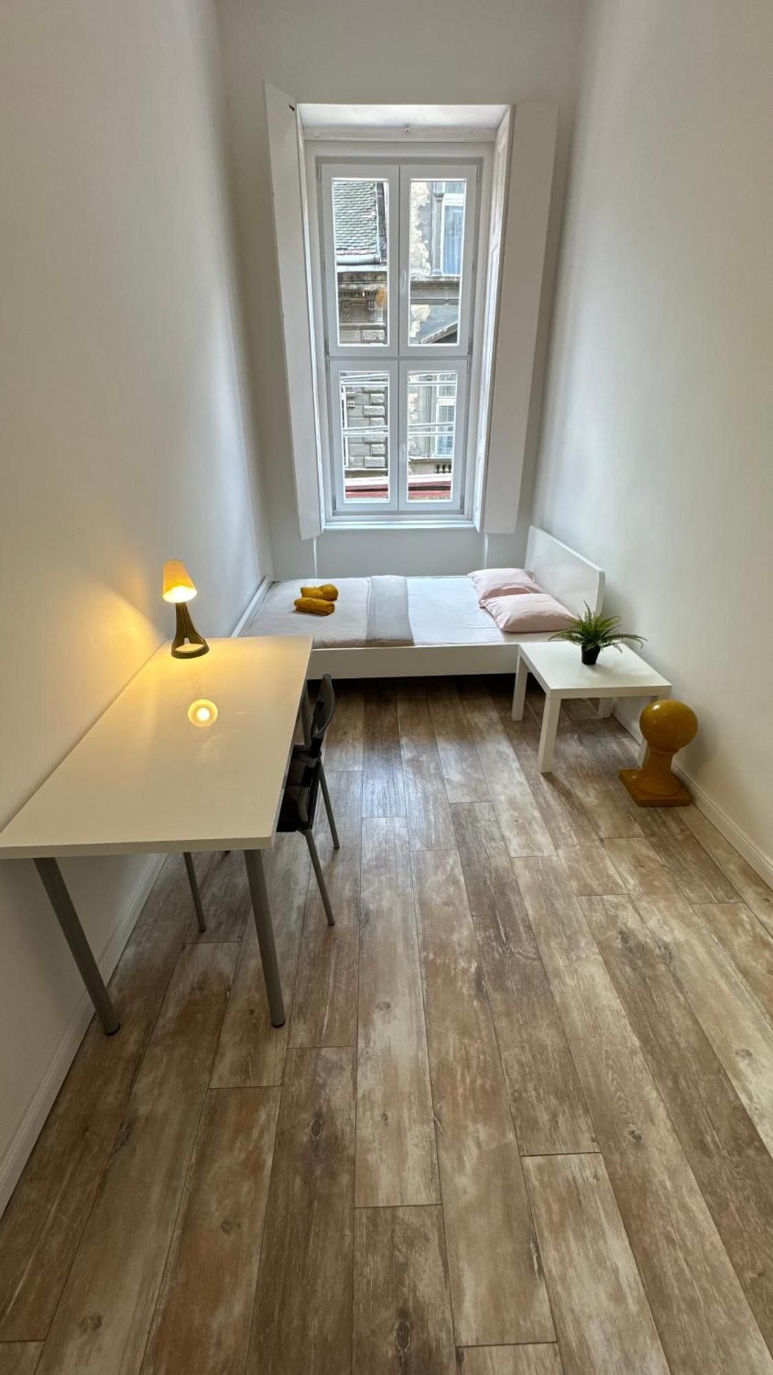 The 5-bedroom Downtown * Boedapest
