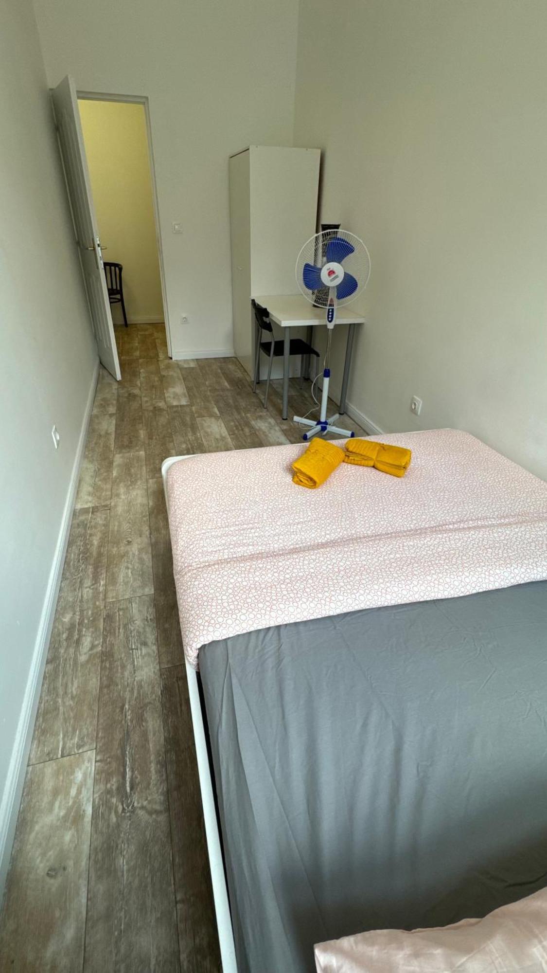 Apartamento The 5-bedroom Downtown