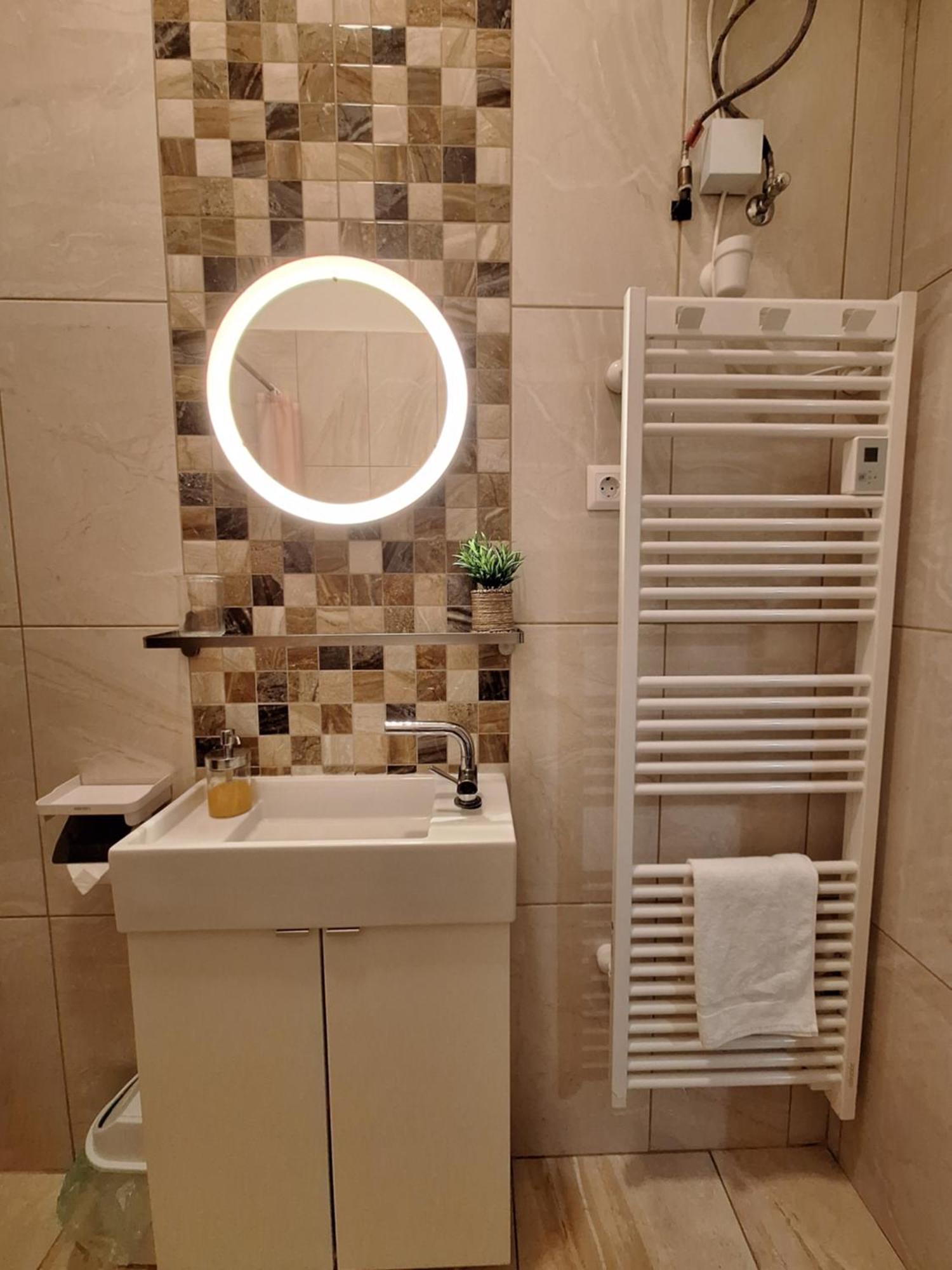 Vibe Apartment, Downtown, Free Parking Budapešť