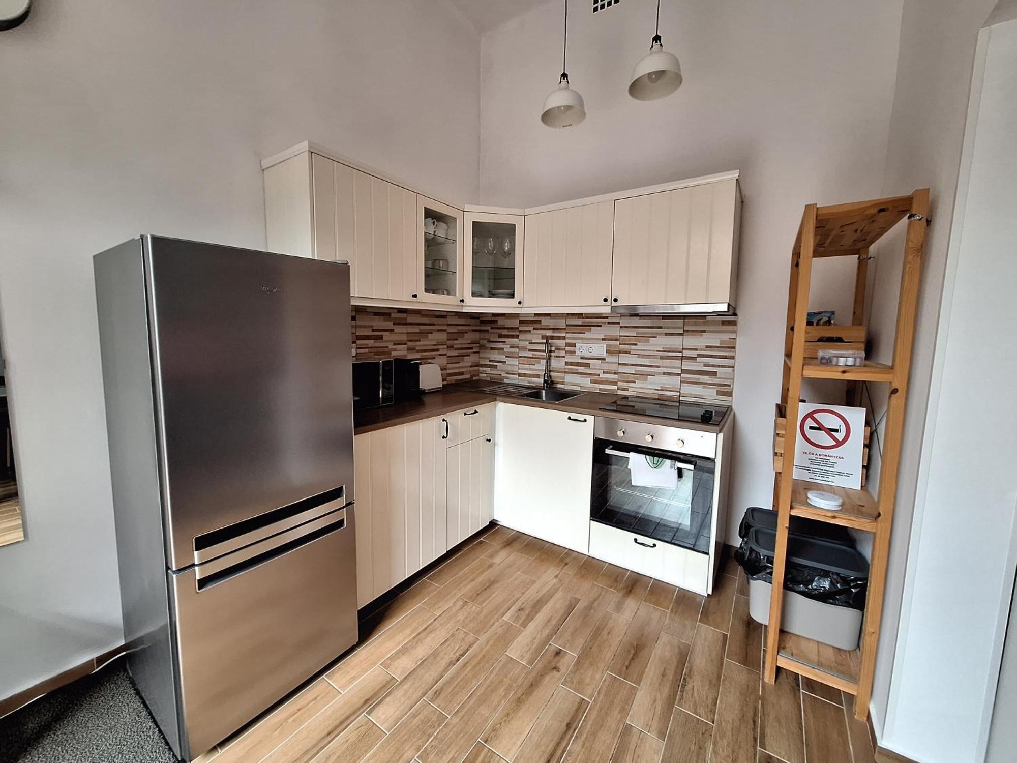 Vibe Apartment, Downtown, Free Parking Apartmán