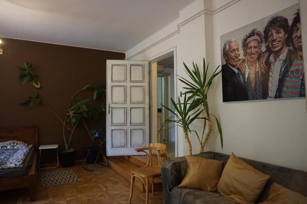 Maharaja Buda - Private Parking And Garden Appartamento