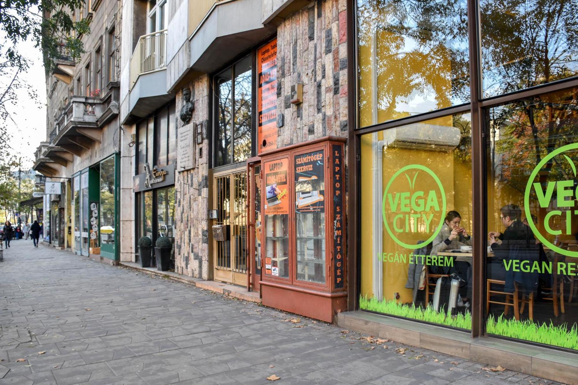 Mint Pearl 3 2 Bathrooms At Kalvin Square Budapest