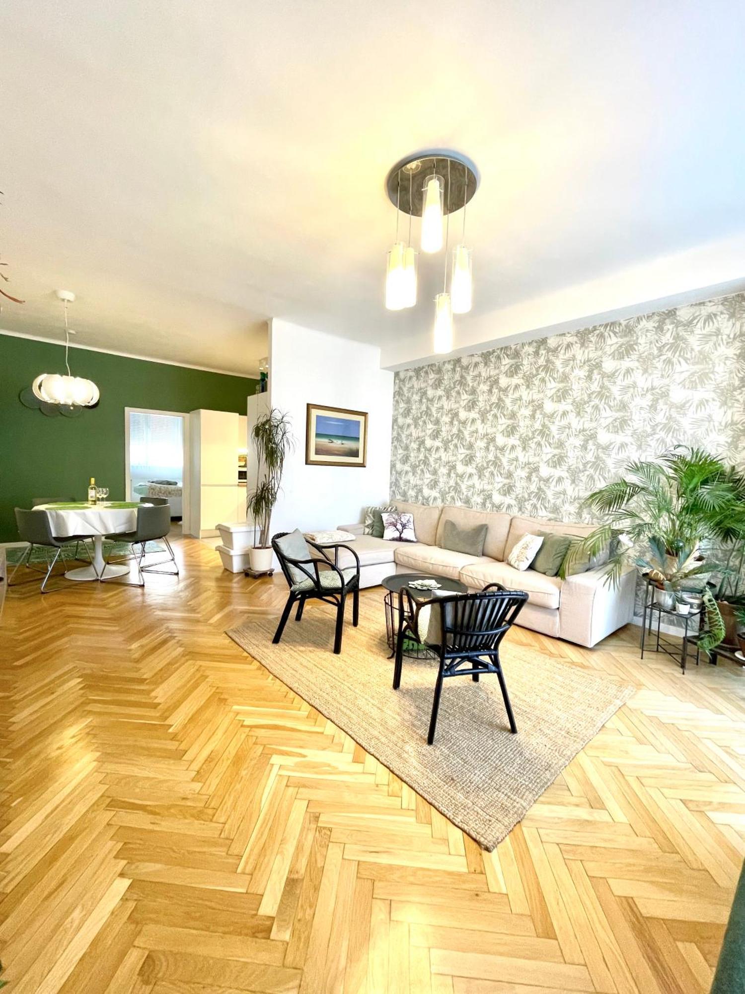 Mint Pearl 3 2 Bathrooms At Kalvin Square Budapest