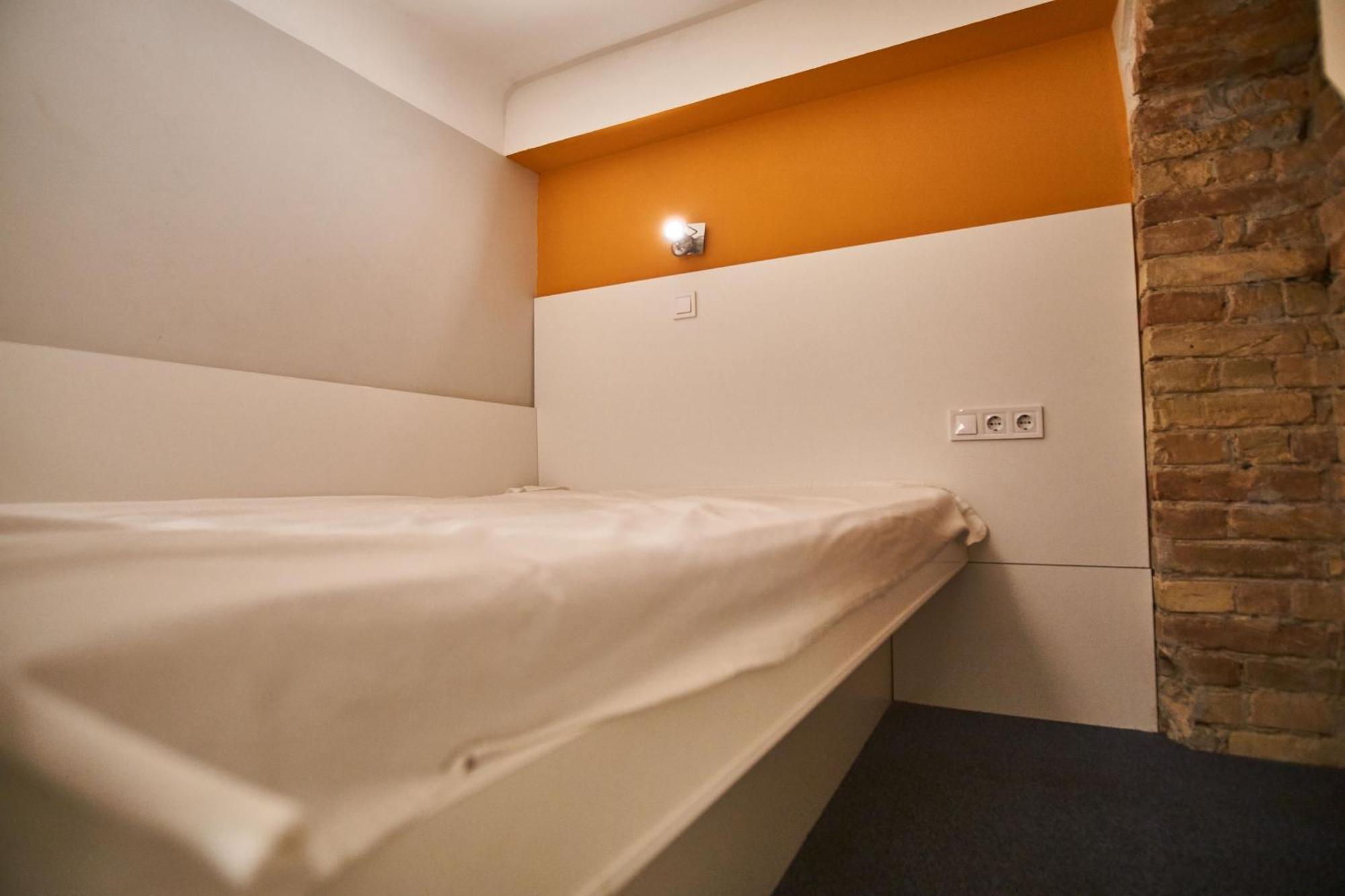 Z40 - Budget Apartment Apartment
