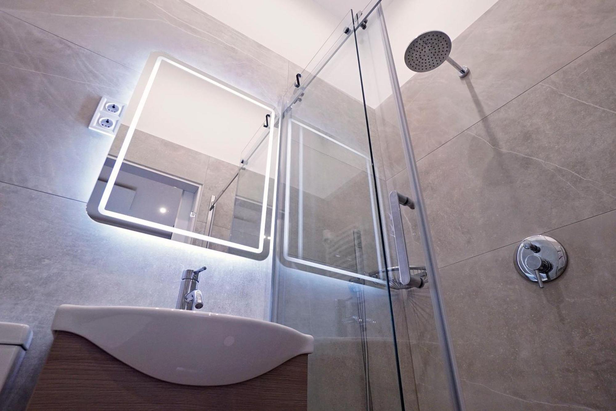 Apartamento K03 Elitehost Kis Diofa