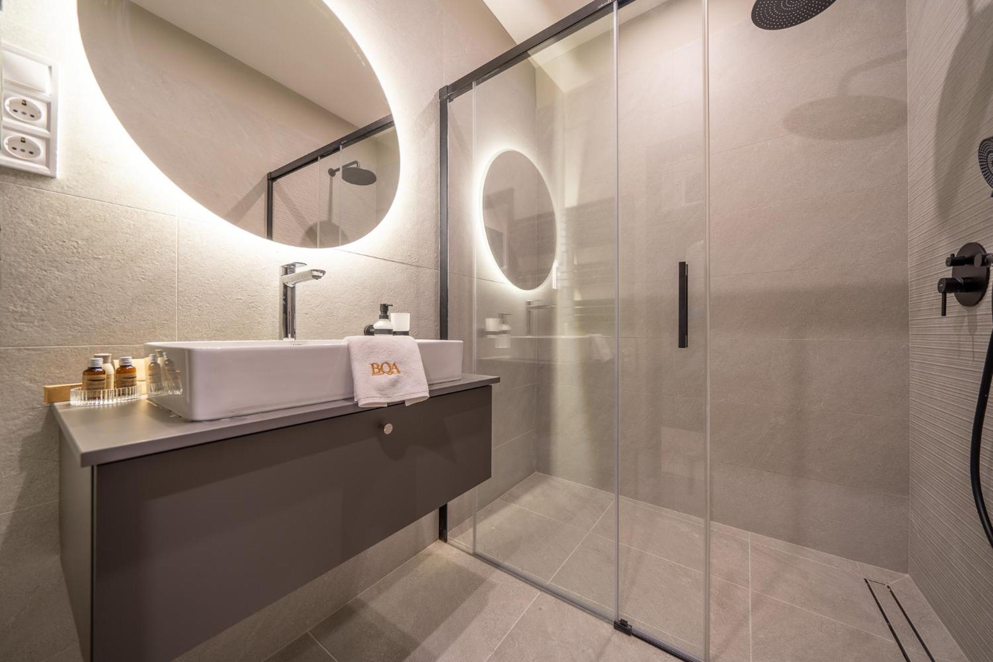 Karoly Boutique Suites, Location By Bqa * Budapest
